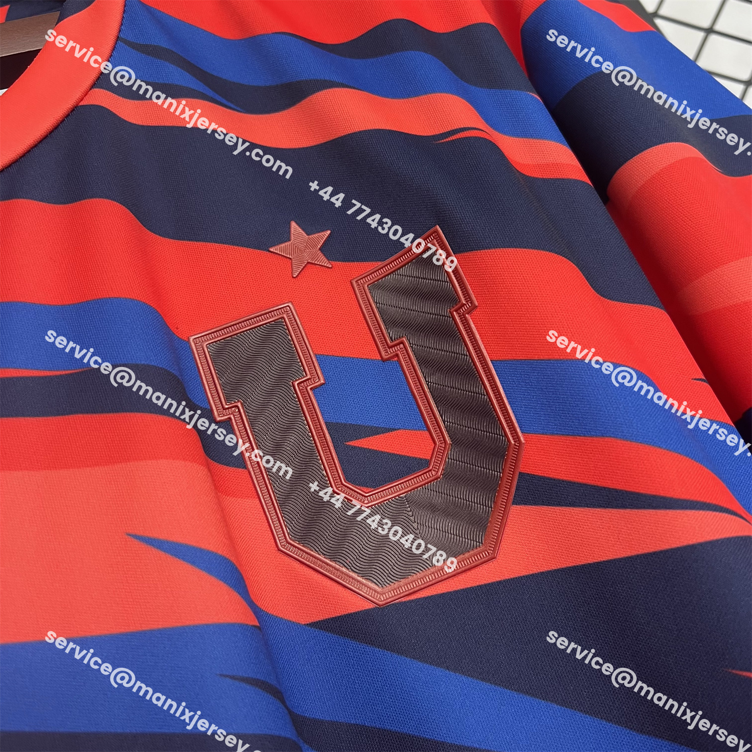 ManixJersey.com | Universidad de Chile 25-26 Red Training Jersey - Fans Version -Customize Name, Number and Patch | Worldwide Shipping