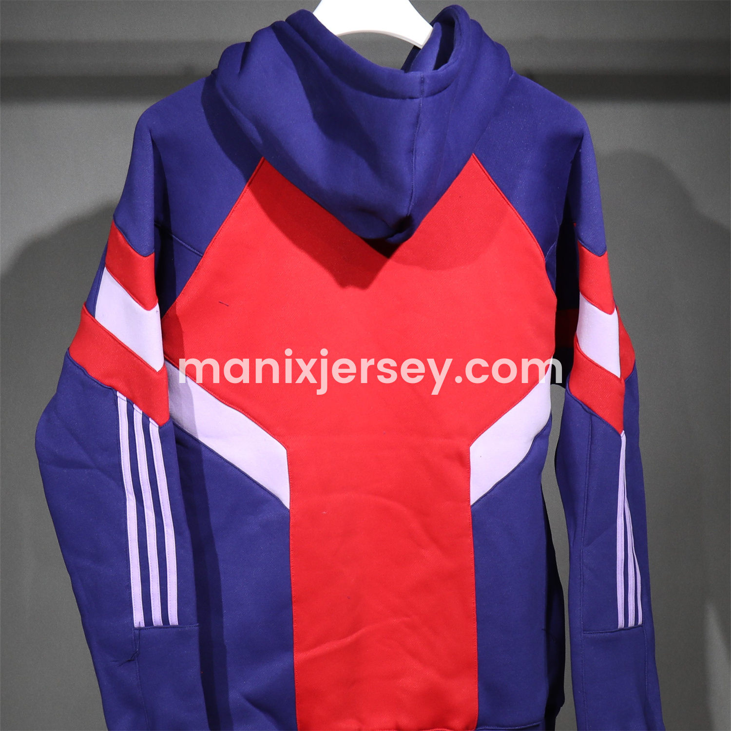 ManixJersey.com | Arsenal 2025 Fleece-Lined Training Hoodie Set - Purple & Red Hoodie + Pants -Customize Name, Number and Patch | Worldwide Shipping