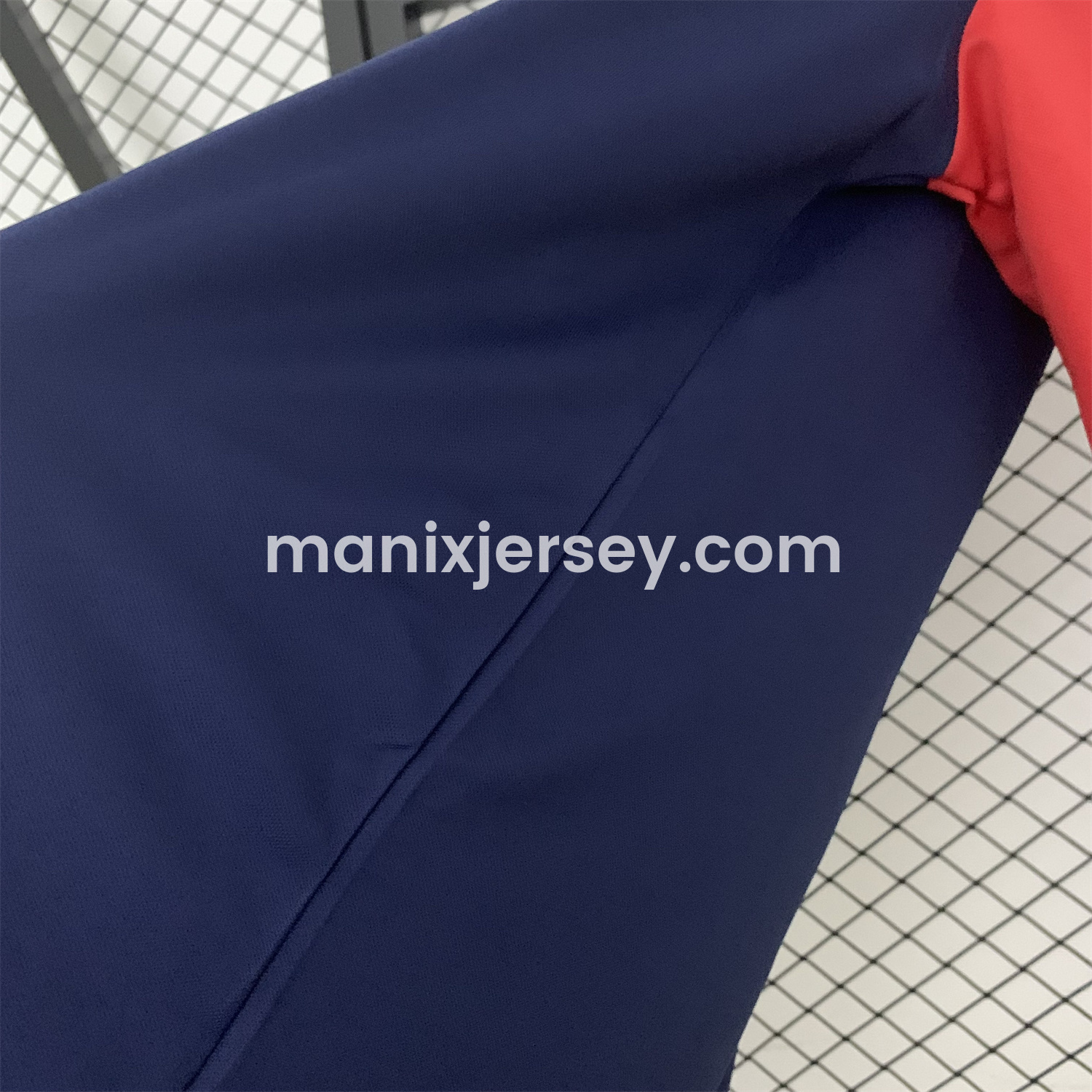 ManixJersey.com | Retro Universidad De Chile 2001-02 Home Jersey -Customize Name, Number and Patch | Worldwide Shipping