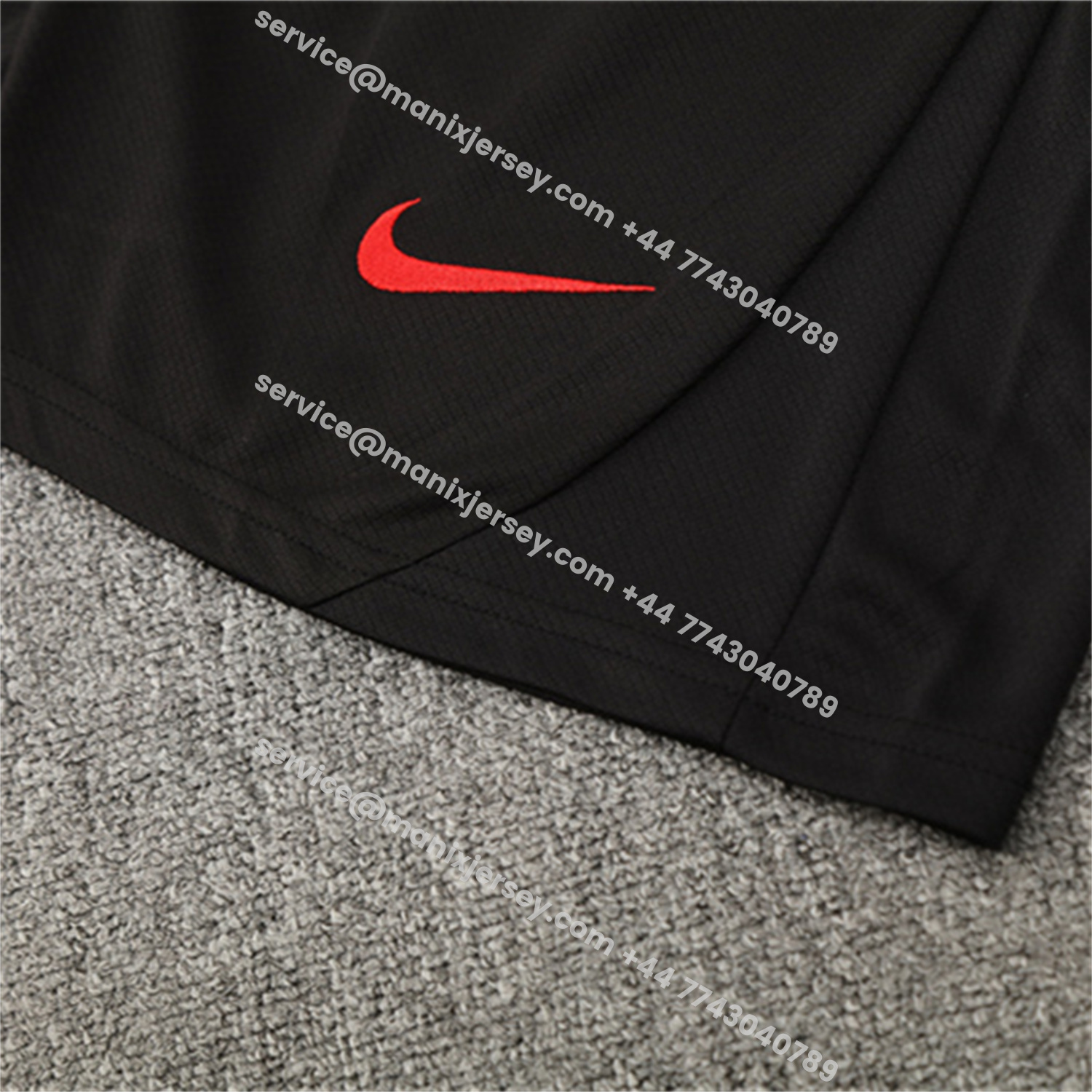 ManixJersey.com | Paris Saint-Germain PSG 25-26 Kids Short-Sleeve Training Set - White Top & Black Shorts -Customize Name, Number and Patch | Worldwide Shipping