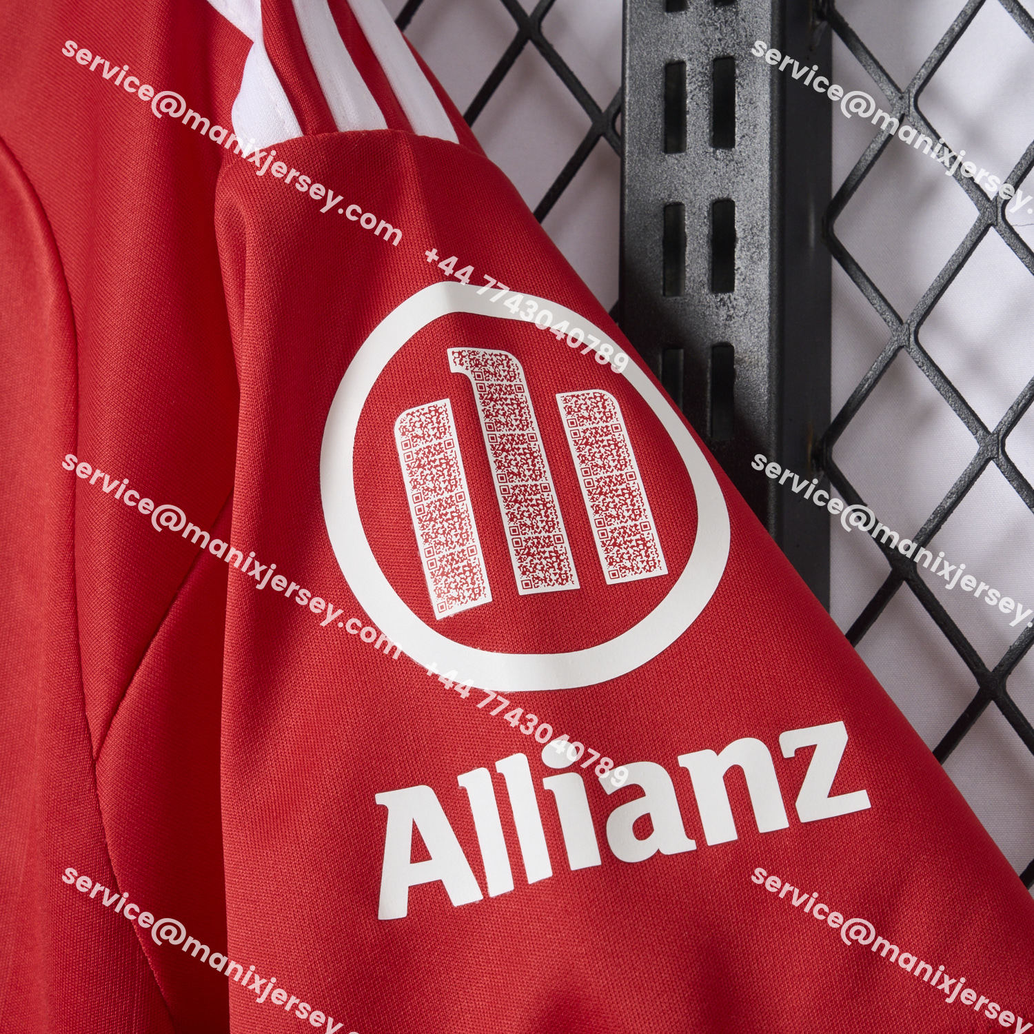 ManixJersey.com | Bayern Munich 25-26 Red Trefoil Goalkeeper Jersey - Fans Version -Customize Name, Number and Patch | Worldwide Shipping