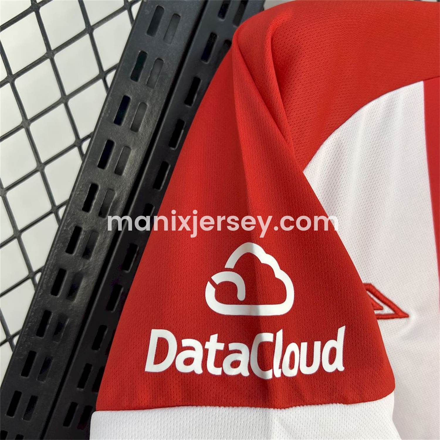ManixJersey.com | Argentinos Juniors 25-26 Home Jersey - Fans Version -Customize Name, Number and Patch | Worldwide Shipping
