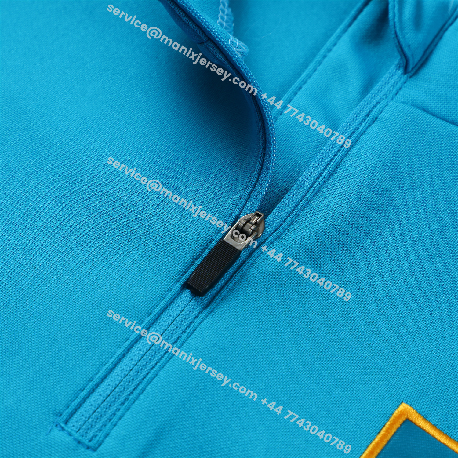 ManixJersey.com | Spain 2026 Kids Long Sleeve Training Set - Light Blue Top & Pants -Customize Name, Number and Patch | Worldwide Shipping