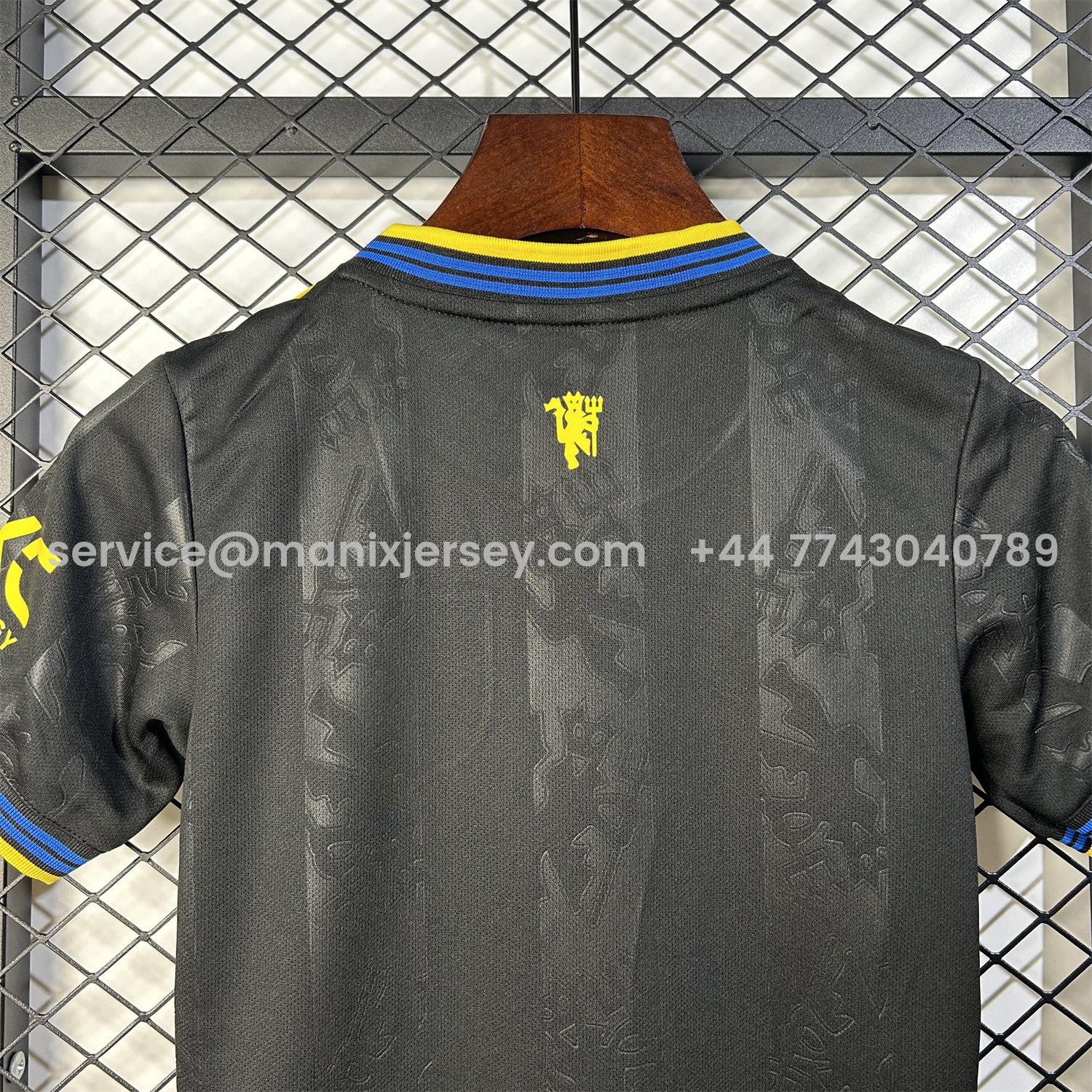 ManixJersey.com | Manchester United 25-26 Third Black Kids Kit -Customize Name, Number and Patch | Worldwide Shipping