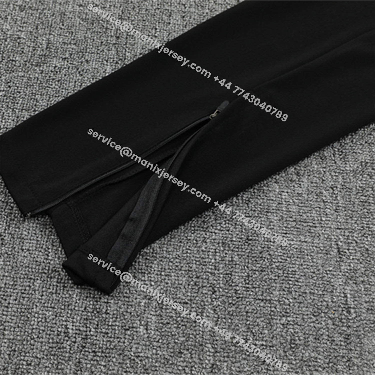 ManixJersey.com | AC Milan 25-26 Long Sleeve Training Set - Black Top & Black Pants -Customize Name, Number and Patch | Worldwide Shipping