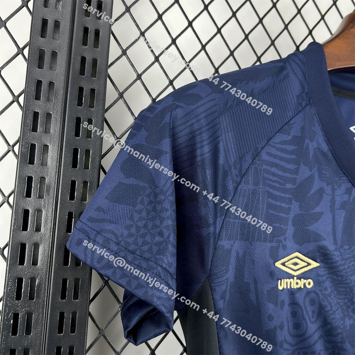 ManixJersey.com | Women's Gremio 25-26 Third Unsponsored Jersey -Customize Name, Number and Patch | Worldwide Shipping