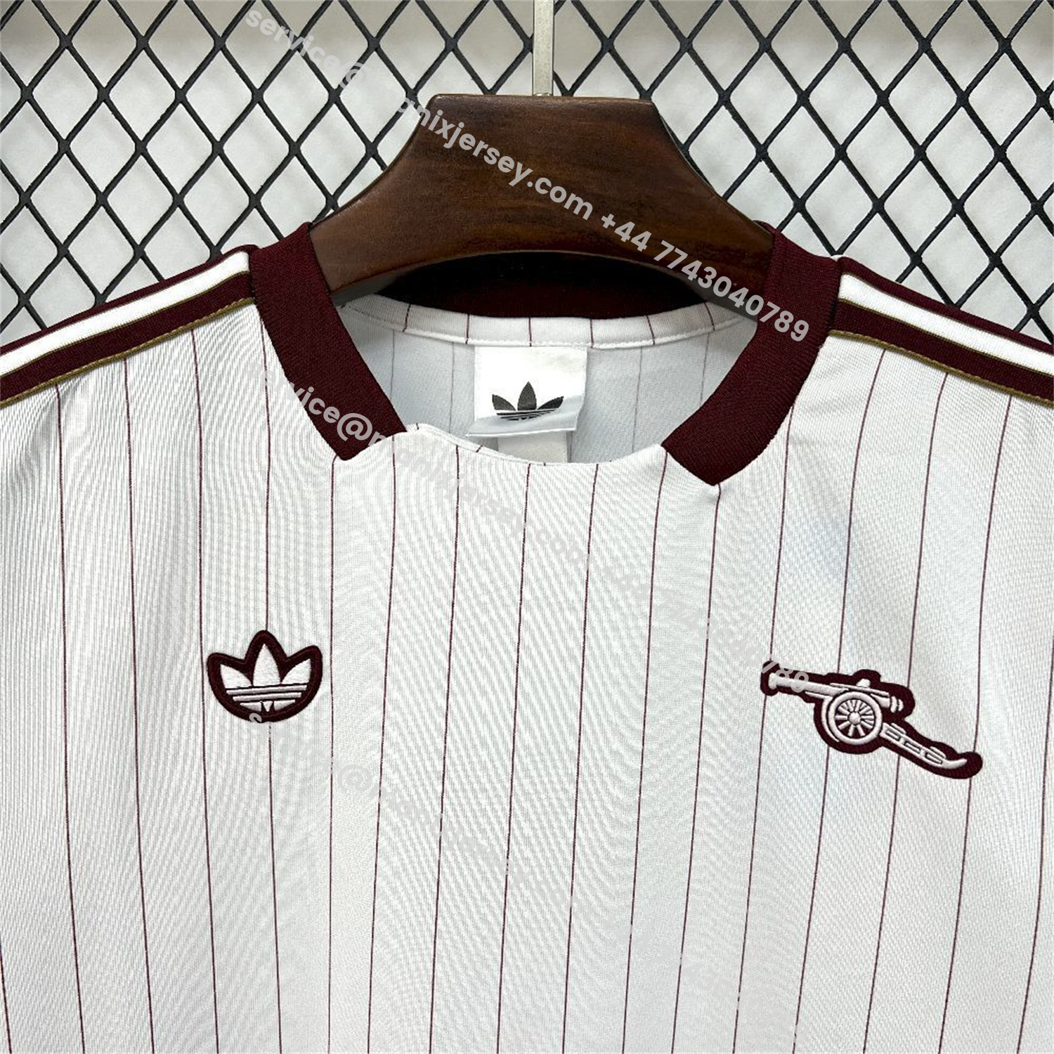 ManixJersey.com | Arsenal 25-26 Trefoil Red Lines White Travel Jersey - Fans Version -Customize Name, Number and Patch | Worldwide Shipping