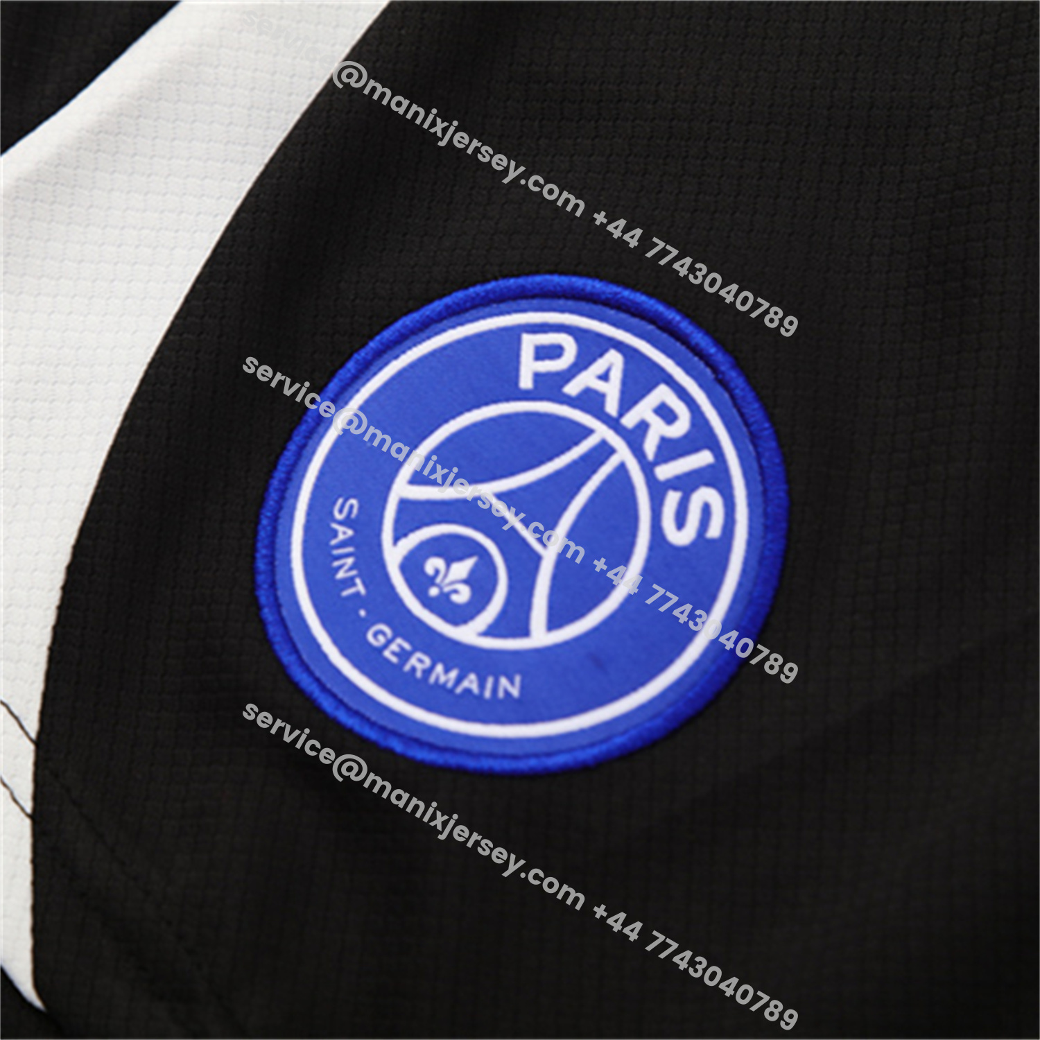 ManixJersey.com | Paris Saint-Germain PSG 25-26 Kids Short-Sleeve Training Set - White Top & Black Shorts -Customize Name, Number and Patch | Worldwide Shipping