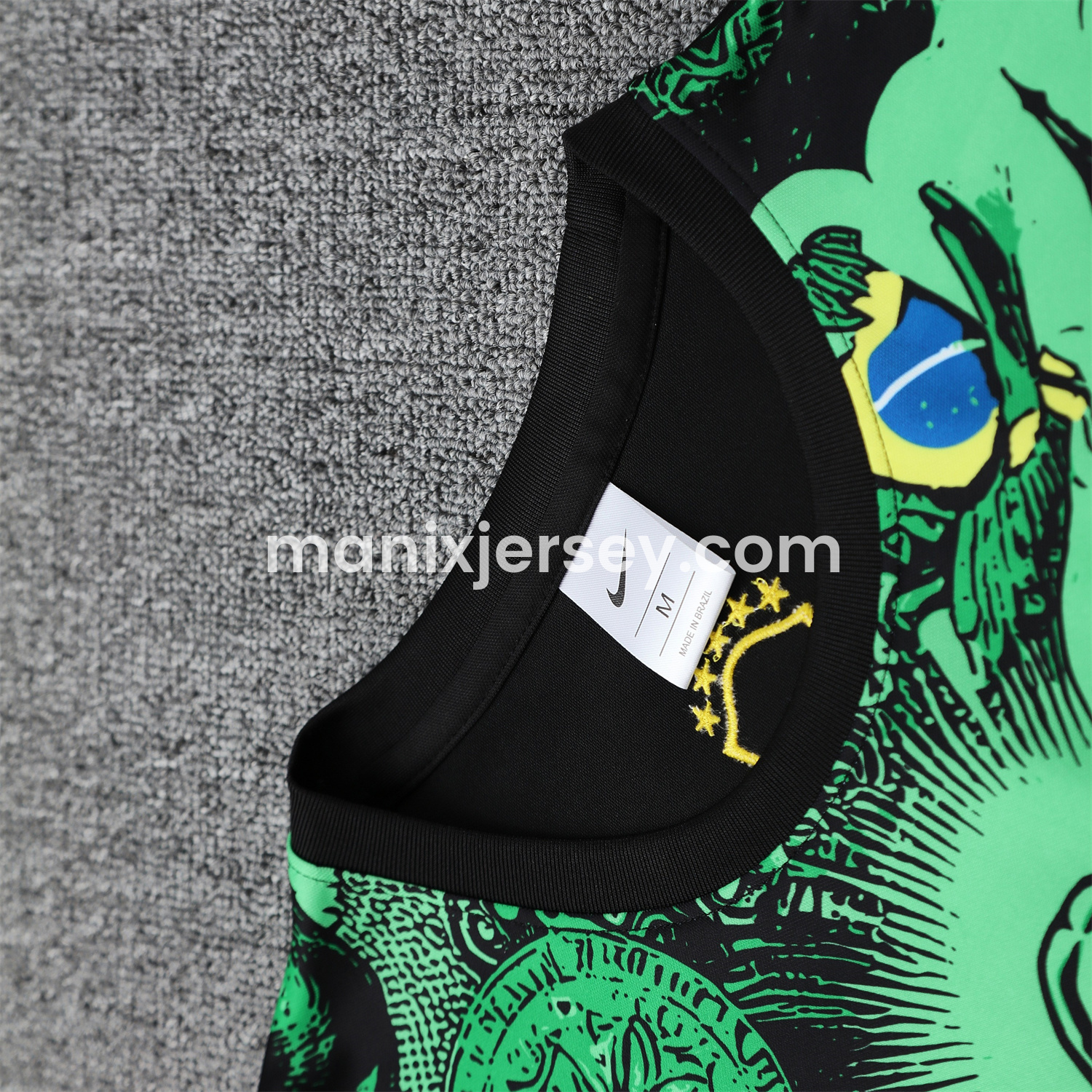 ManixJersey.com | Brazil 25-26 Green Jesus Statue Vest Training Set - Green Vest & Black Shorts -Customize Name, Number and Patch | Worldwide Shipping