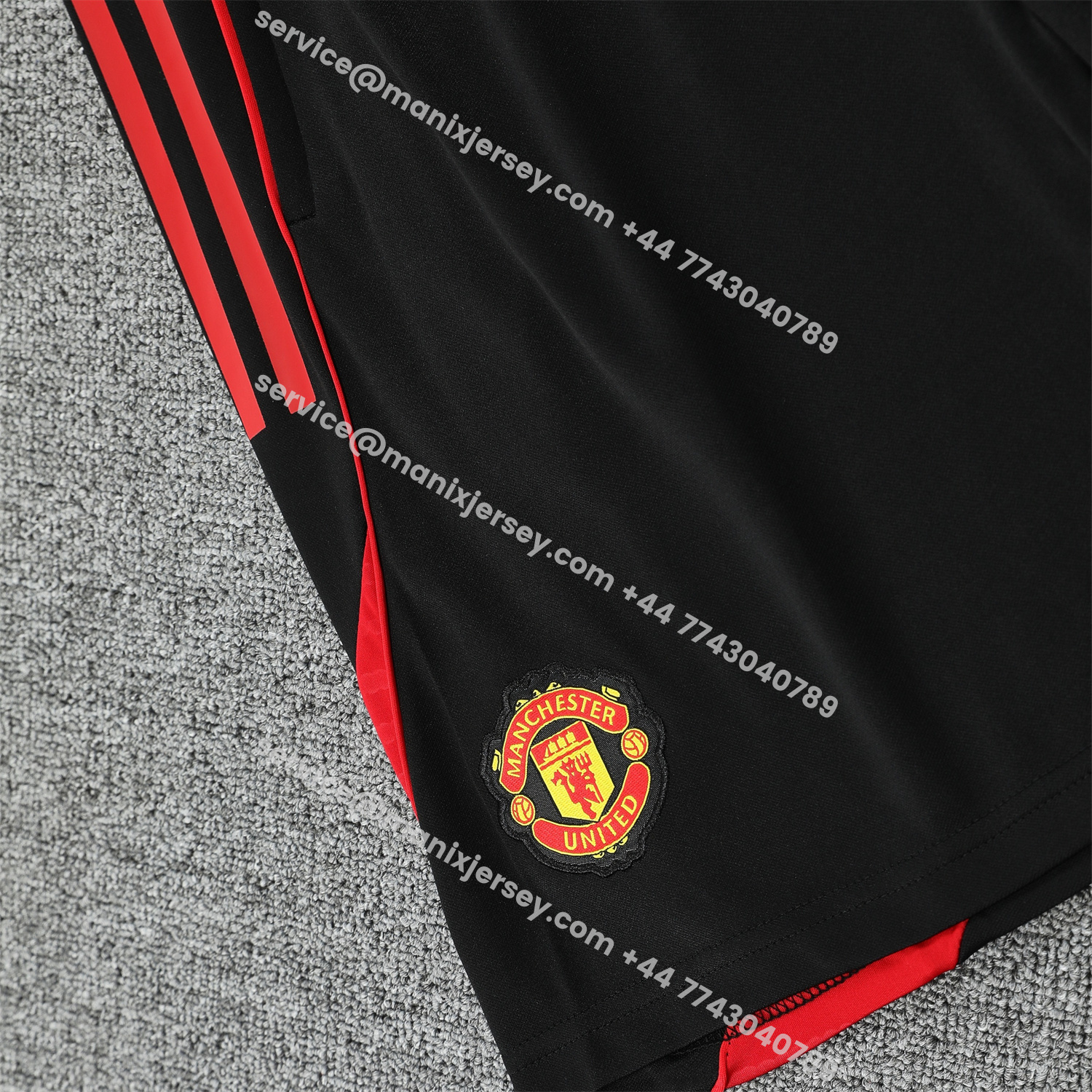 ManixJersey.com | Manchester United 25-26 Vest Training Set - Pure Red Vest & Black Shorts -Customize Name, Number and Patch | Worldwide Shipping