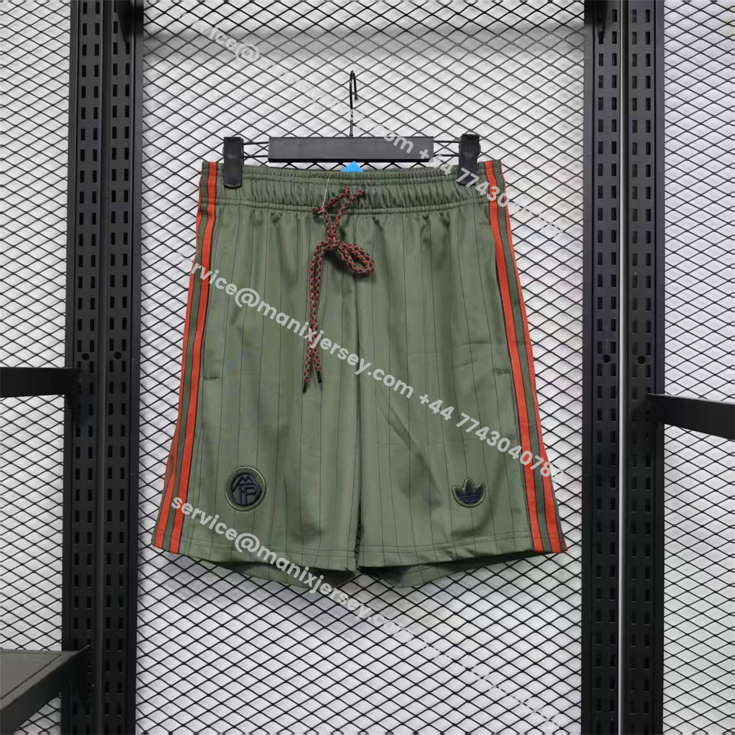 ManixJersey.com | Bayern Munich 25-26 Trefoil Grey Green Travel Shorts - Player Version -Customize Name, Number and Patch | Worldwide Shipping