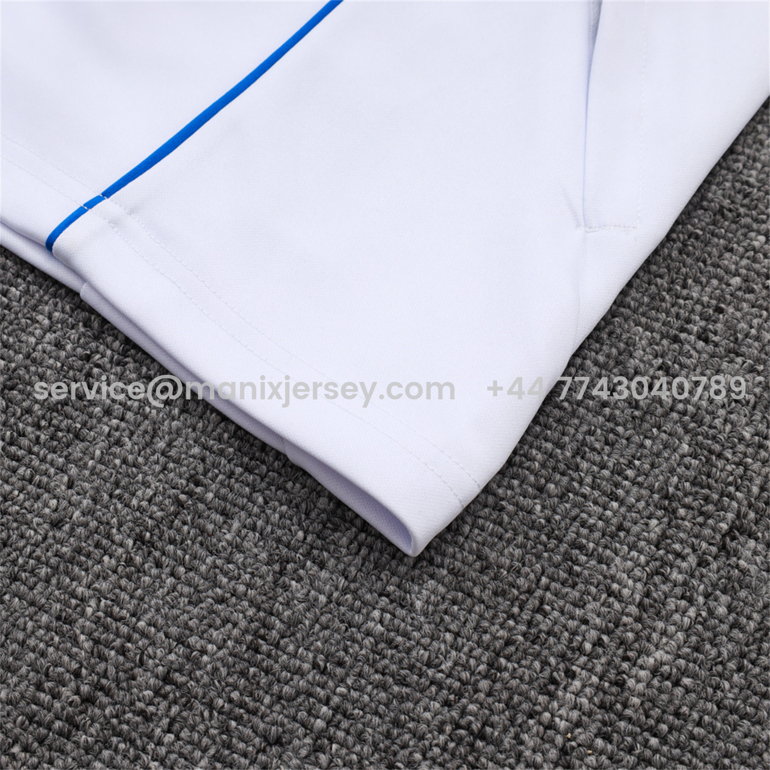 ManixJersey.com | Bayern Munich 25-26 Jacket Training Tracksuit - White Throwback Jackets & Grey Pants -Customize Name, Number and Patch | Worldwide Shipping