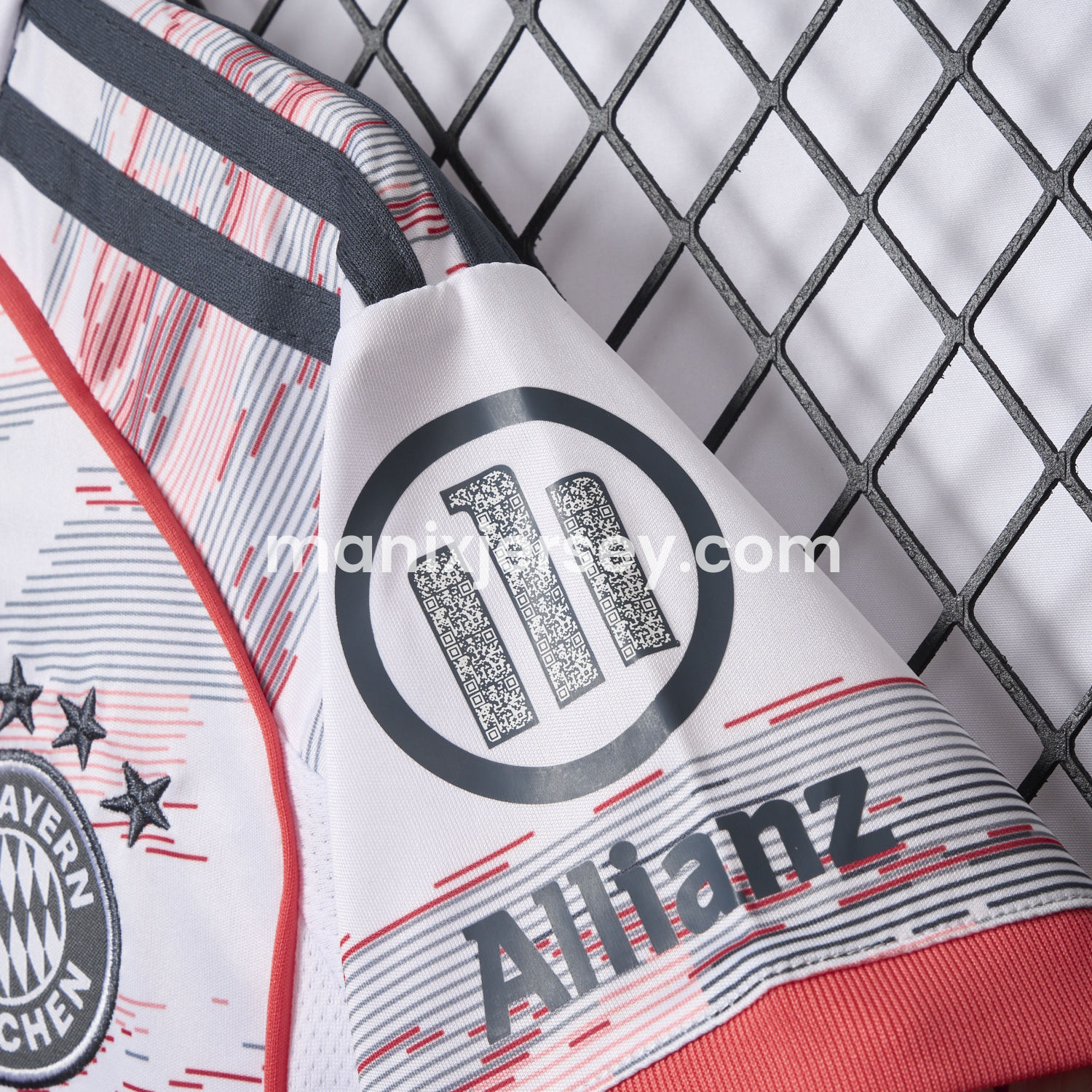 ManixJersey.com | Bayern Munich 25-26 Away Kids Kit -Customize Name, Number and Patch | Worldwide Shipping