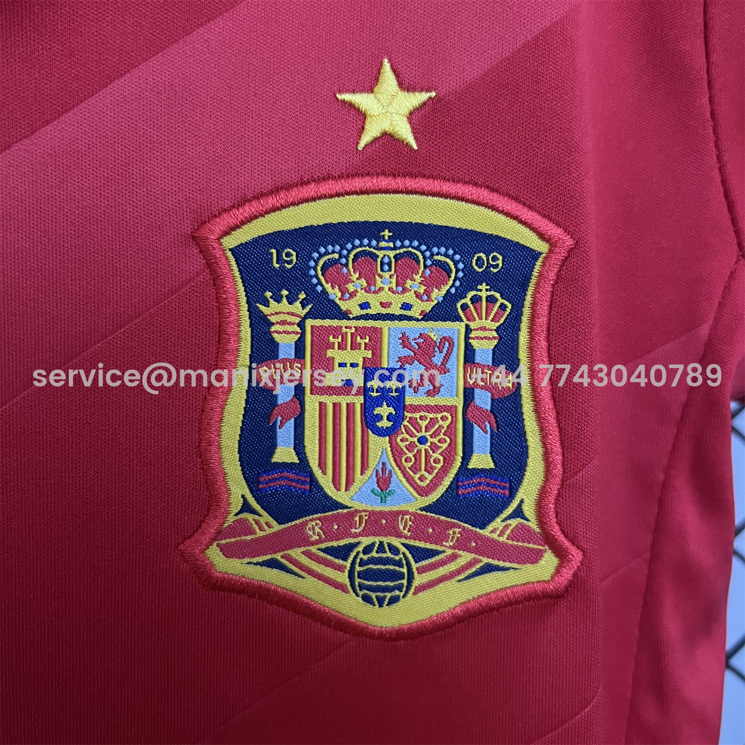 ManixJersey.com | Retro Spain 2012 Home Kids Kit -Customize Name, Number and Patch | Worldwide Shipping