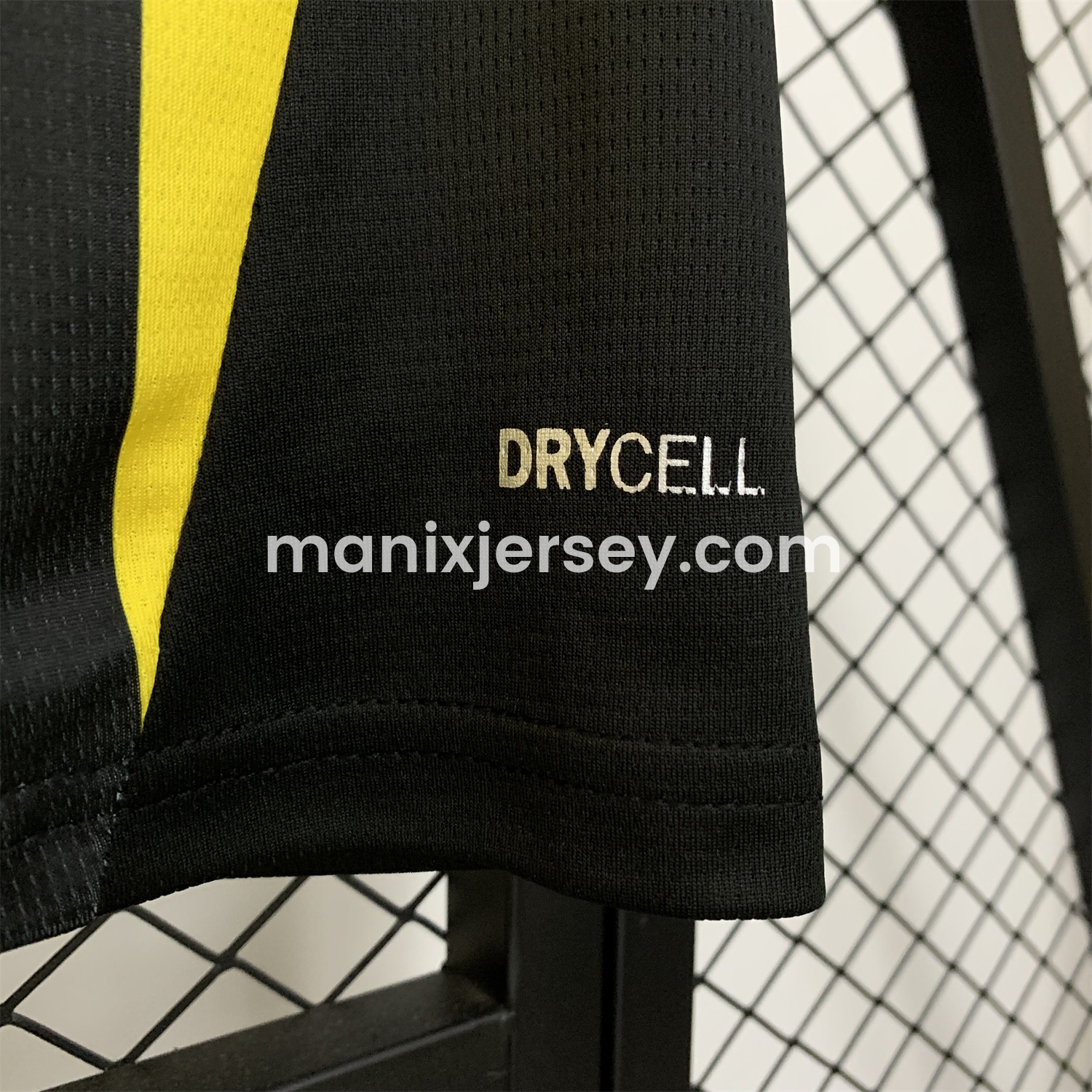 ManixJersey.com | Peñarol 25-26 Home Jersey - Fans Version -Customize Name, Number and Patch | Worldwide Shipping