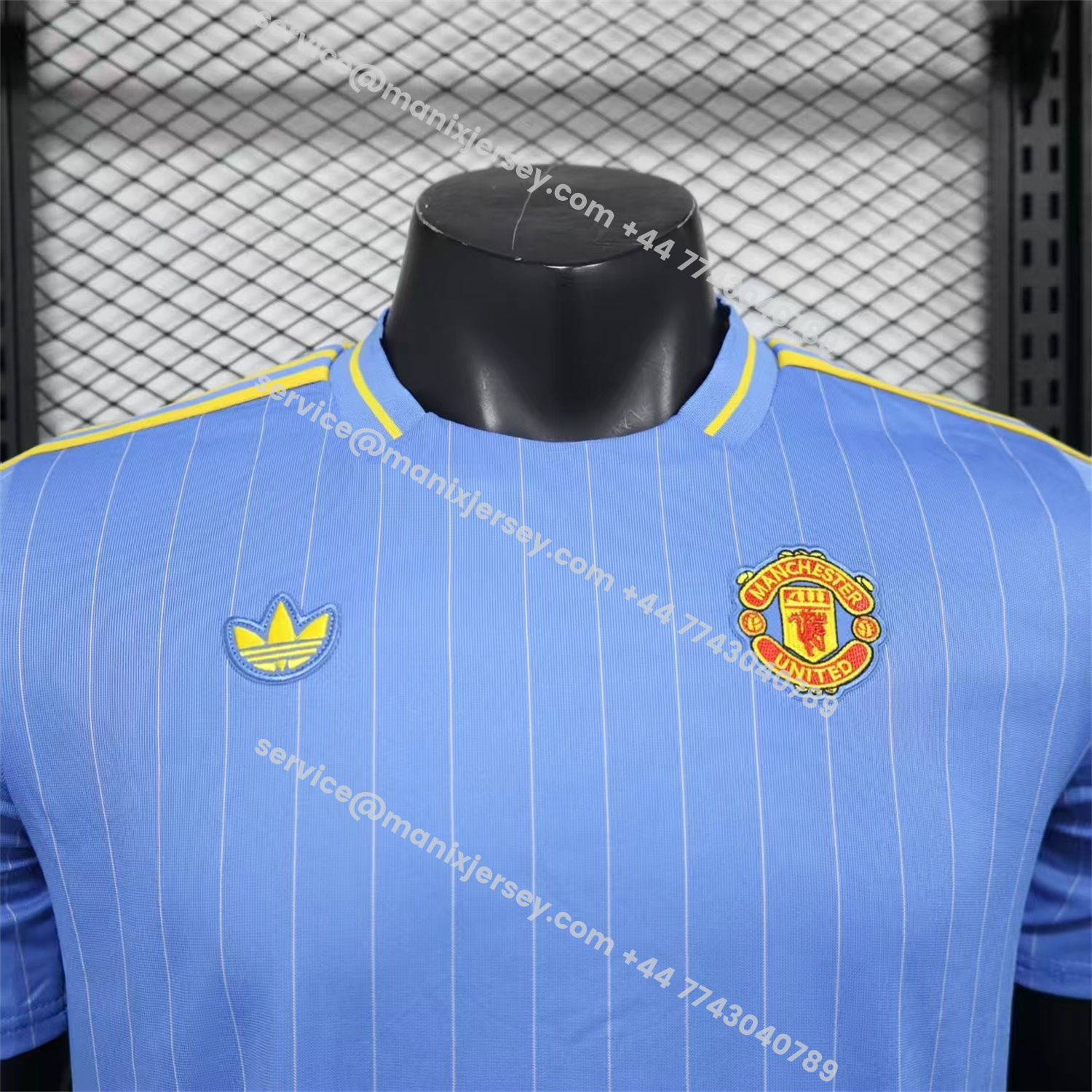 ManixJersey.com | Manchester United 25-26 Icon Travel Special Edition Blue Jersey - Player Version -Customize Name, Number and Patch | Worldwide Shipping