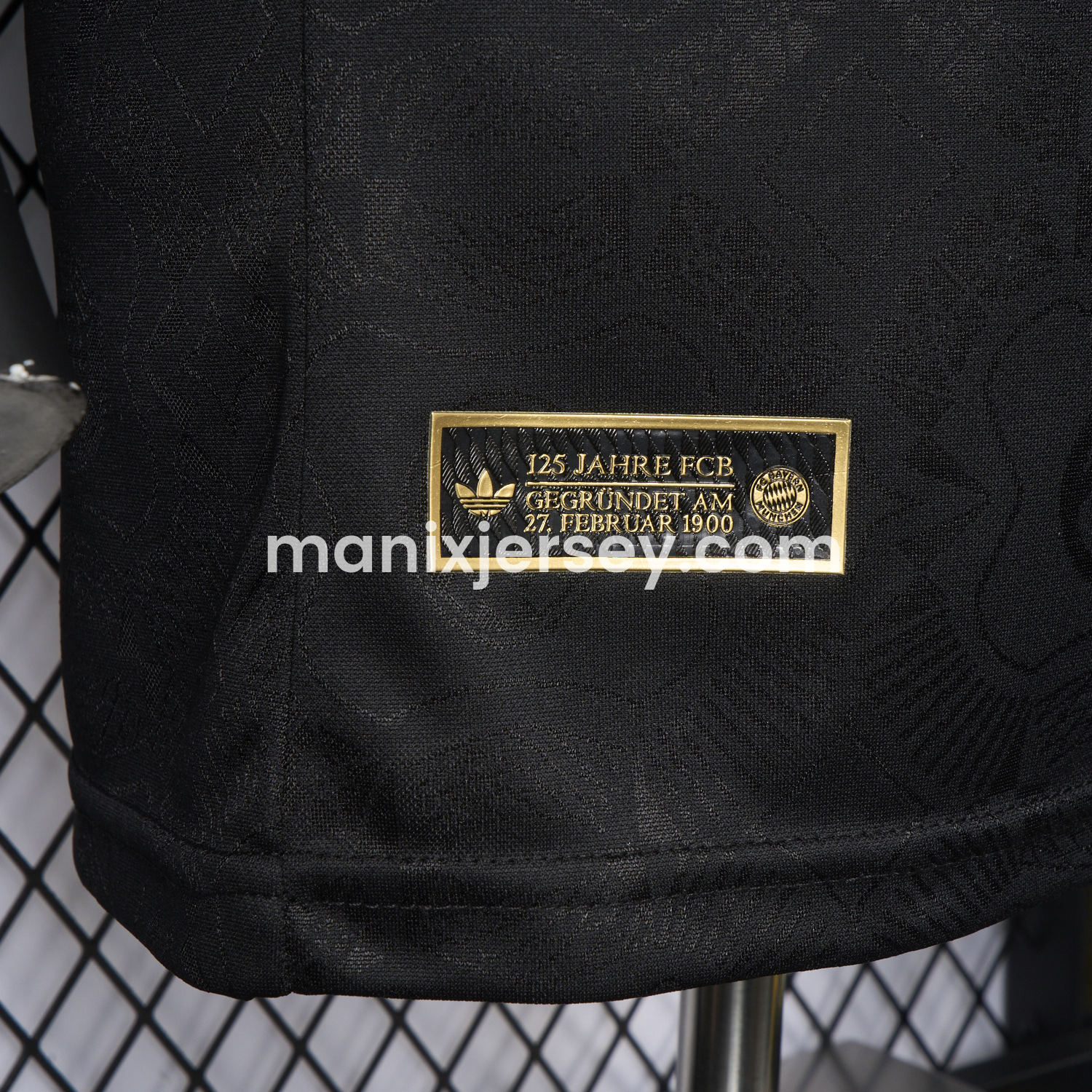ManixJersey.com | Bayern Munich 2025 Black 125th Anniversary Jersey - Player Version -Customize Name, Number and Patch | Worldwide Shipping