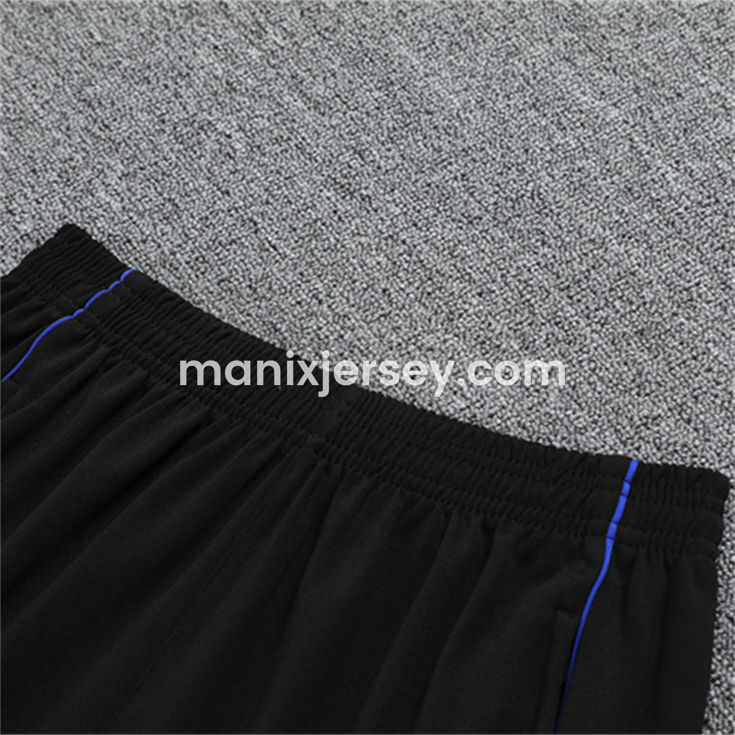 ManixJersey.com | Real Madrid 25-26 Long Sleeve Training Set - Yellow, White and Blue Camouflage Top and Black Pants -Customize Name, Number and Patch | Worldwide Shipping