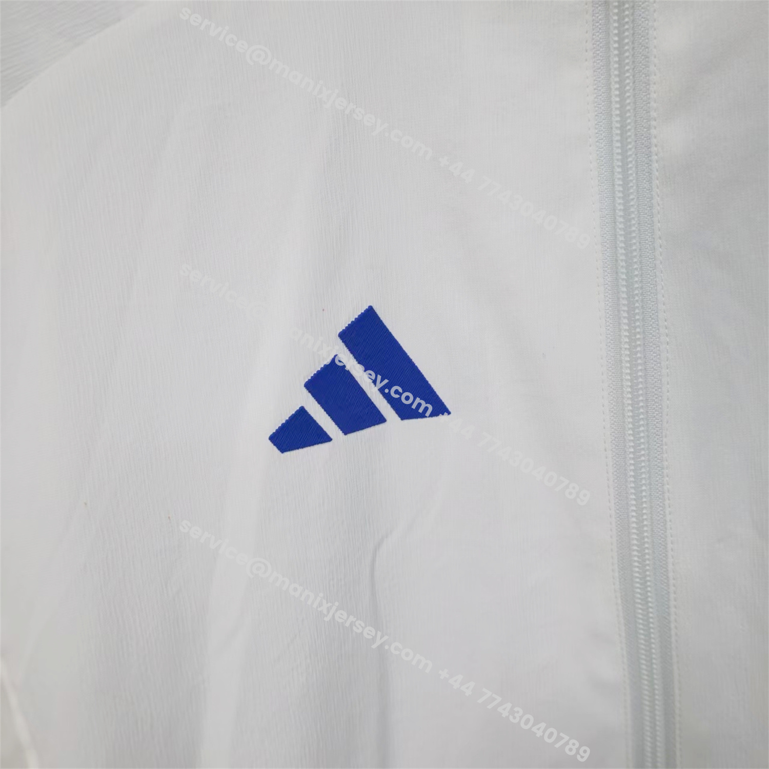 ManixJersey.com | Real Madrid 25-26 White Windbreaker Jacket - Deep Green -Customize Name, Number and Patch | Worldwide Shipping