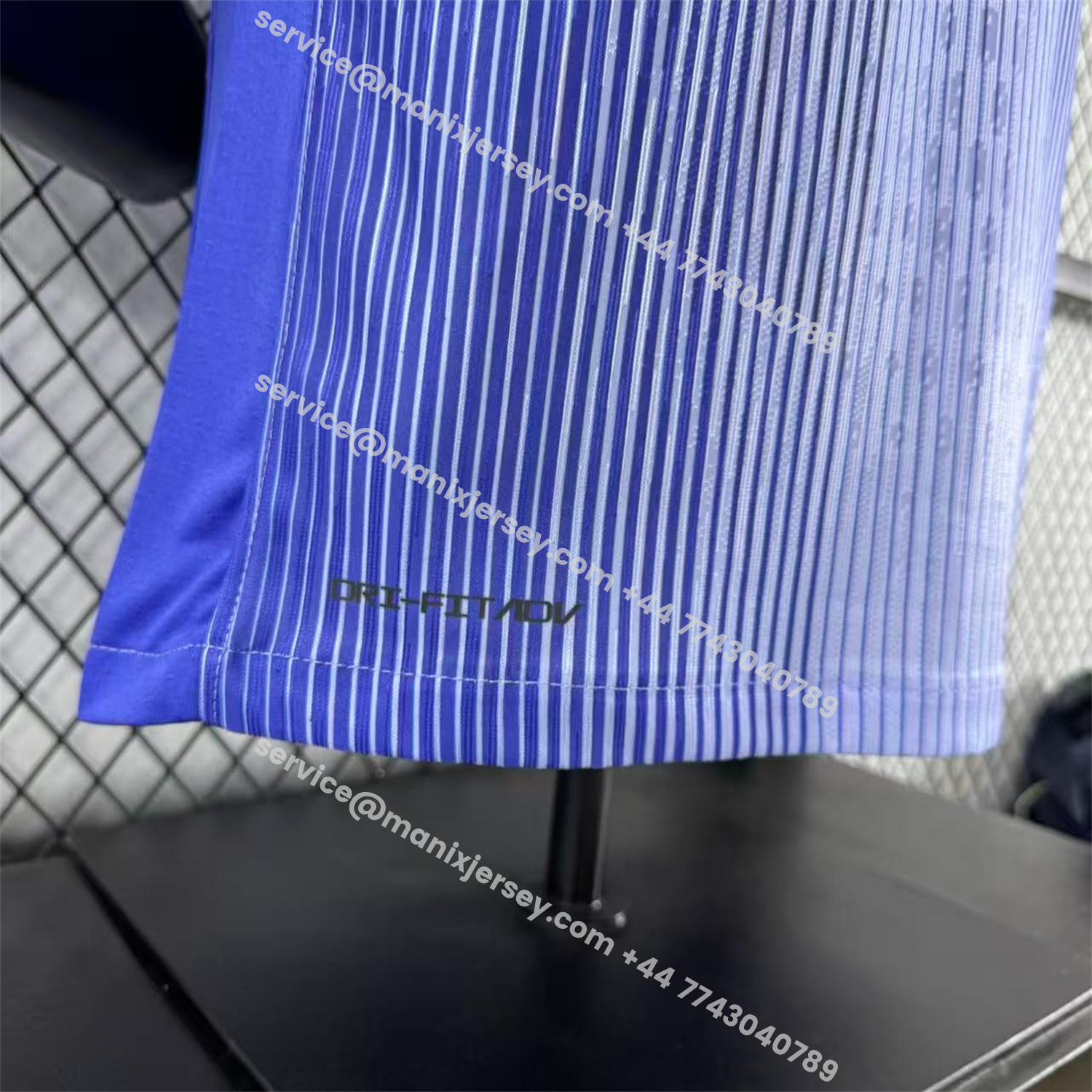 ManixJersey.com | Barcelona 25-26 Purple Gradient Pre-Match Training Jersey - Player Version -Customize Name, Number and Patch | Worldwide Shipping