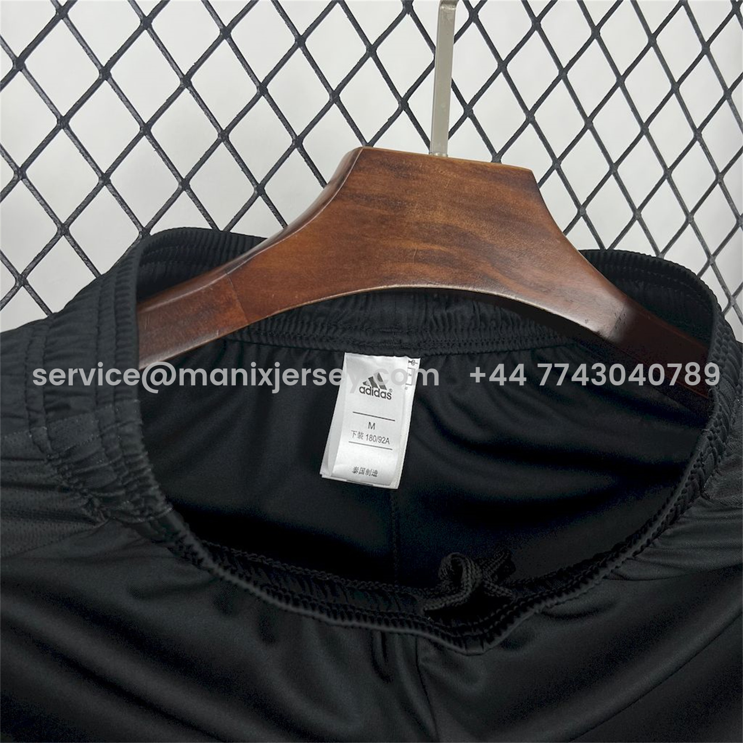 ManixJersey.com | Flamengo 25-26 Away Black Shorts - Fans Version -Customize Name, Number and Patch | Worldwide Shipping