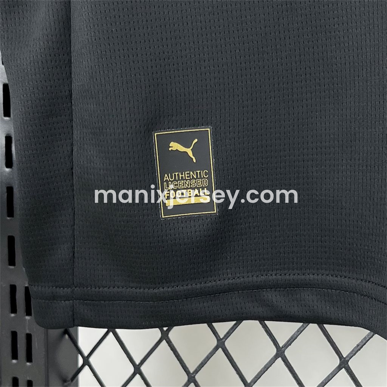 ManixJersey.com | Manchester City 25-26 Away Black Jersey - Fans Version -Customize Name, Number and Patch | Worldwide Shipping