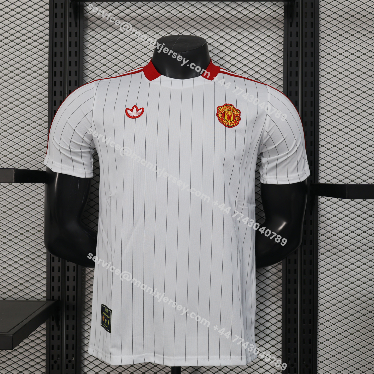 ManixJersey.com | Manchester United 25-26 Icon Travel Special Red Jersey - Player Version -Customize Name, Number and Patch | Worldwide Shipping