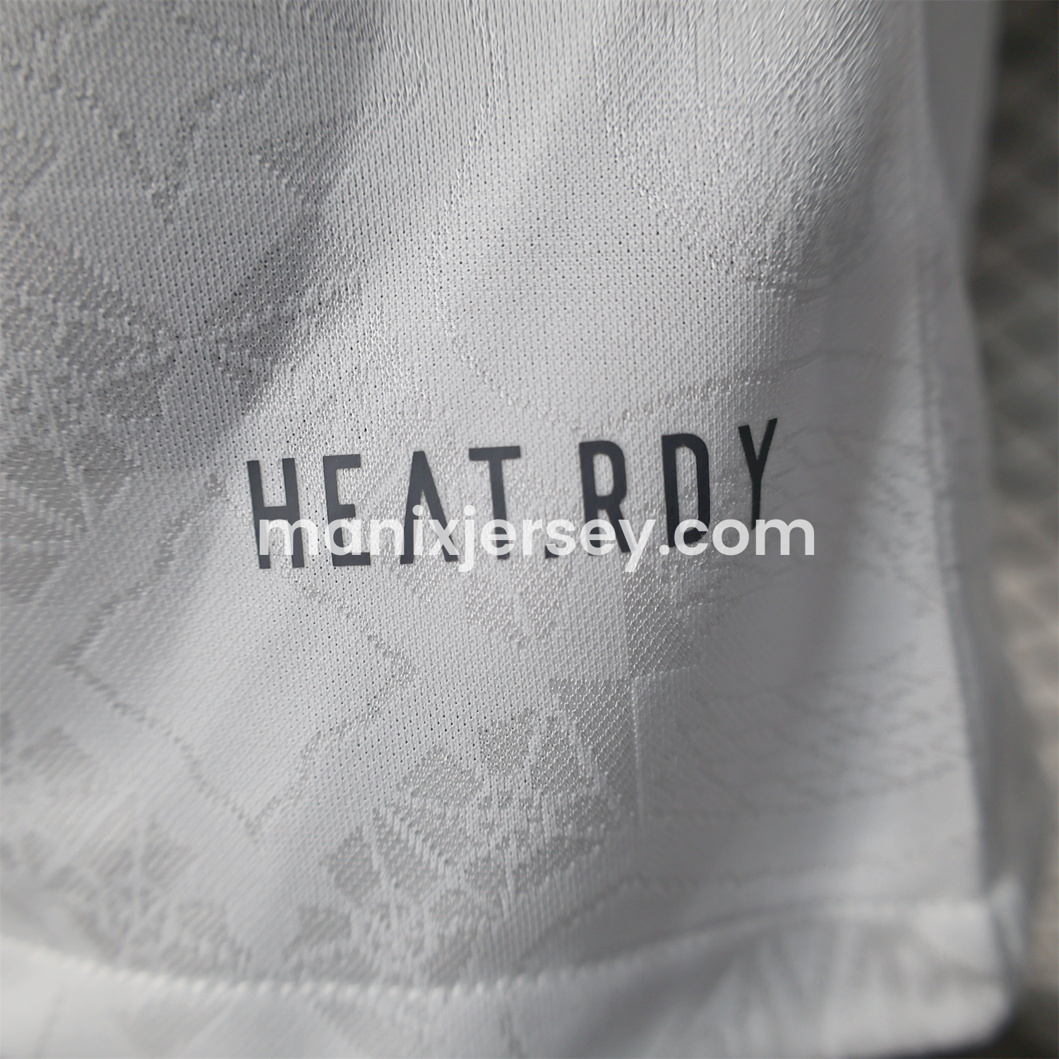 ManixJersey.com | Bayern Munich 2025 White 125th Anniversary Jersey - with 125th Patch on Back - Player Version -Customize Name, Number and Patch | Worldwide Shipping