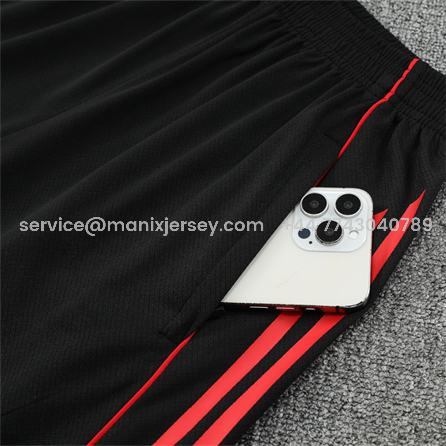 ManixJersey.com | Ajax 25-26 Kids Short-Sleeve Training Set - Black Top and Black Shorts -Customize Name, Number and Patch | Worldwide Shipping