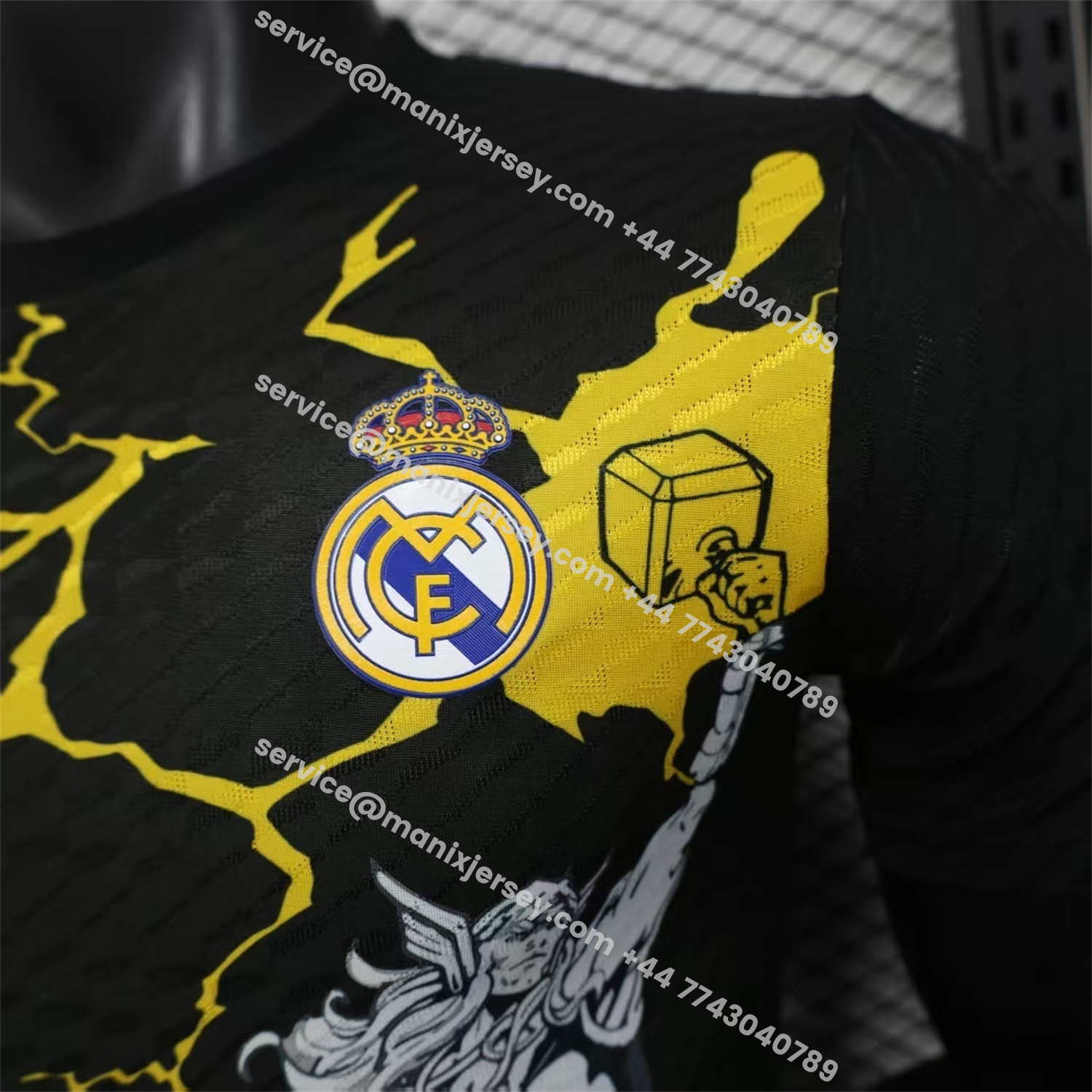 ManixJersey.com | Real Madrid 25-26 Black Thunder Comics Special Jersey - Player Version -Customize Name, Number and Patch | Worldwide Shipping