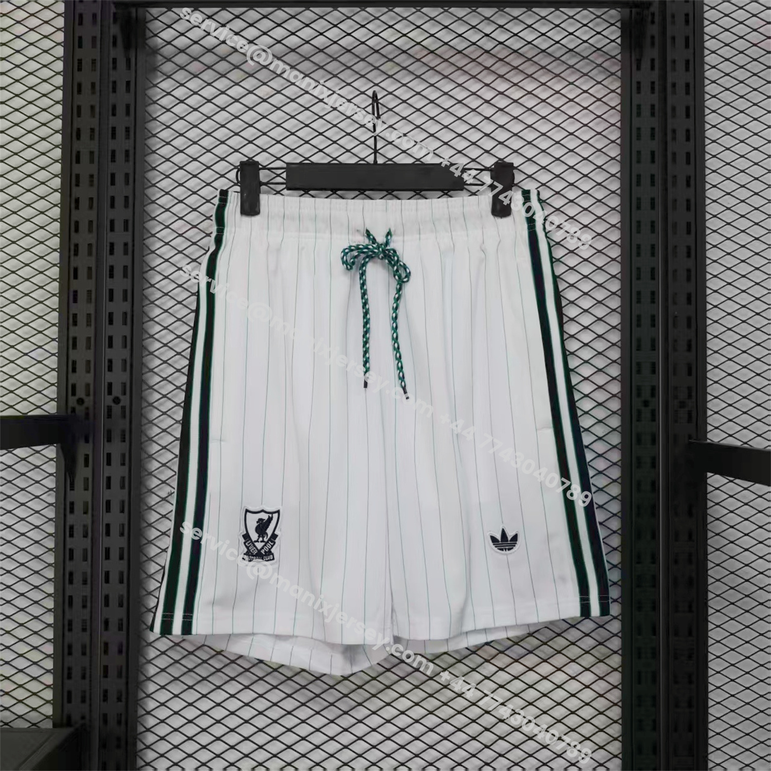 ManixJersey.com | Liver.pool 25-26 Trefoil White Travel Shorts - Player Version -Customize Name, Number and Patch | Worldwide Shipping