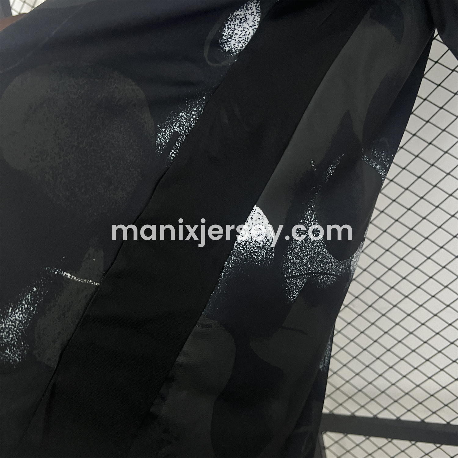 ManixJersey.com | Corinthians 2025-26 Black Training Jersey - Fans Version -Customize Name, Number and Patch | Worldwide Shipping
