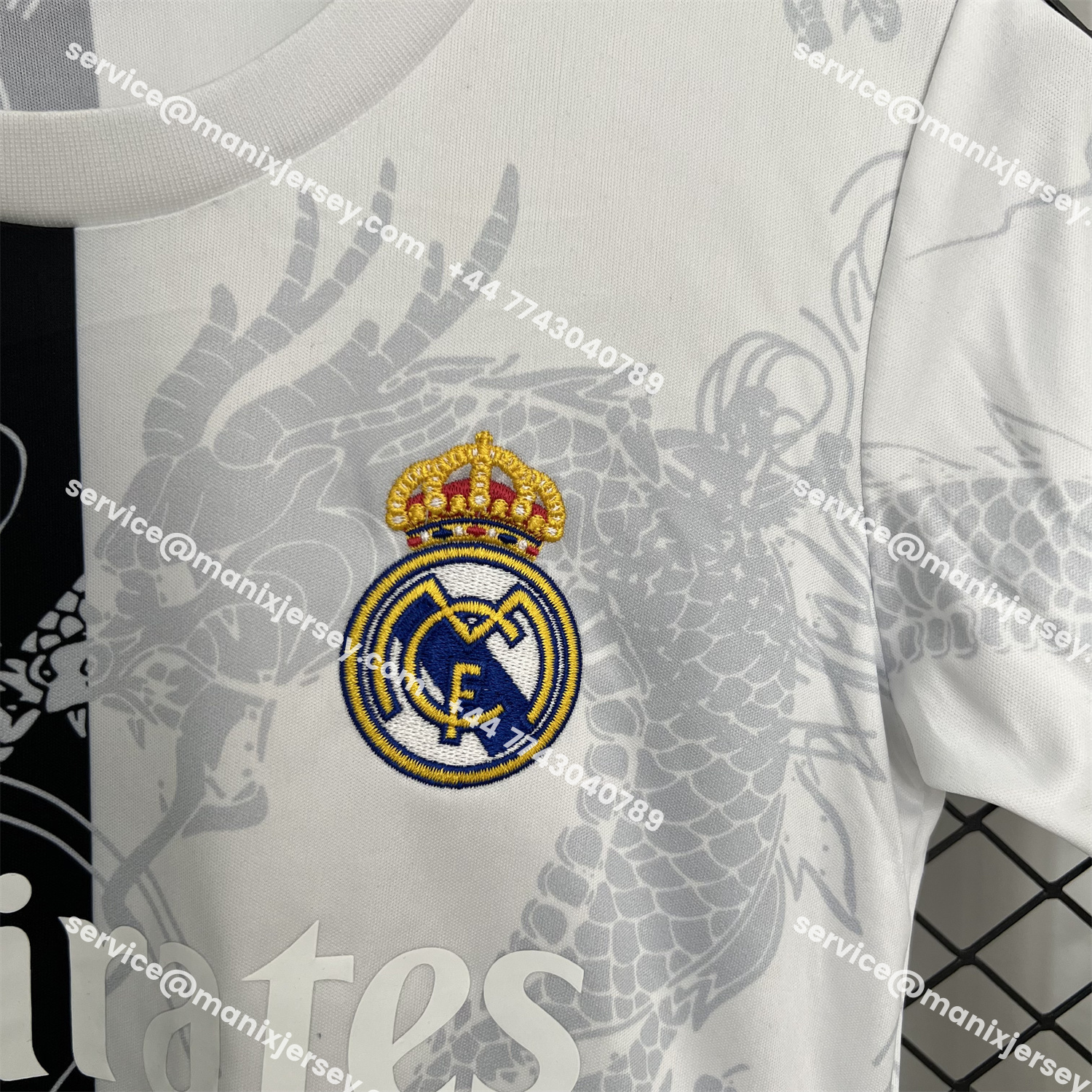 ManixJersey.com | Real Madrid 25-26 Dragon White And Black Special Kids Kit -Customize Name, Number and Patch | Worldwide Shipping