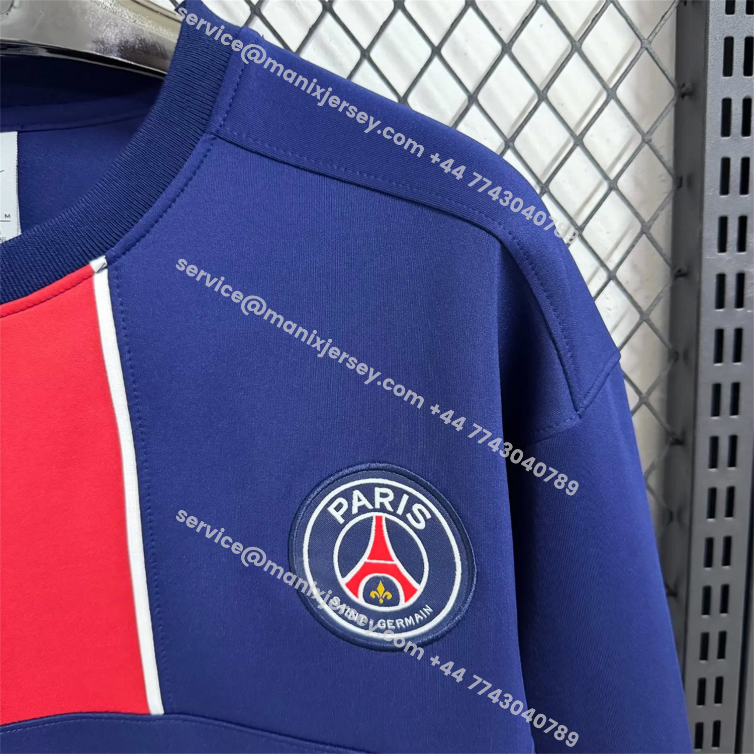ManixJersey.com | Paris Saint-Germain PSG 25-26 Blue And Red Unisex Pullover Hoodie -Customize Name, Number and Patch | Worldwide Shipping