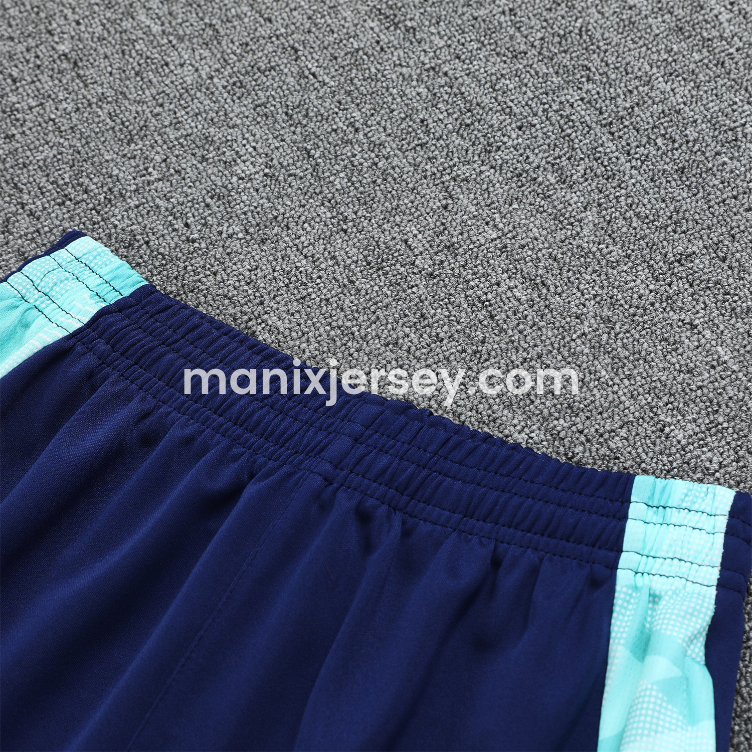 ManixJersey.com | Flamengo 25-26 Traning Hoodie Set - Light Blue With Royal Blue -Customize Name, Number and Patch | Worldwide Shipping