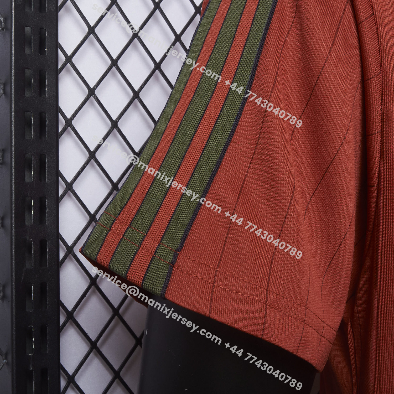 ManixJersey.com | Bayern Munich 25-26 Trefoil Red Travel Jersey - Player Version -Customize Name, Number and Patch | Worldwide Shipping