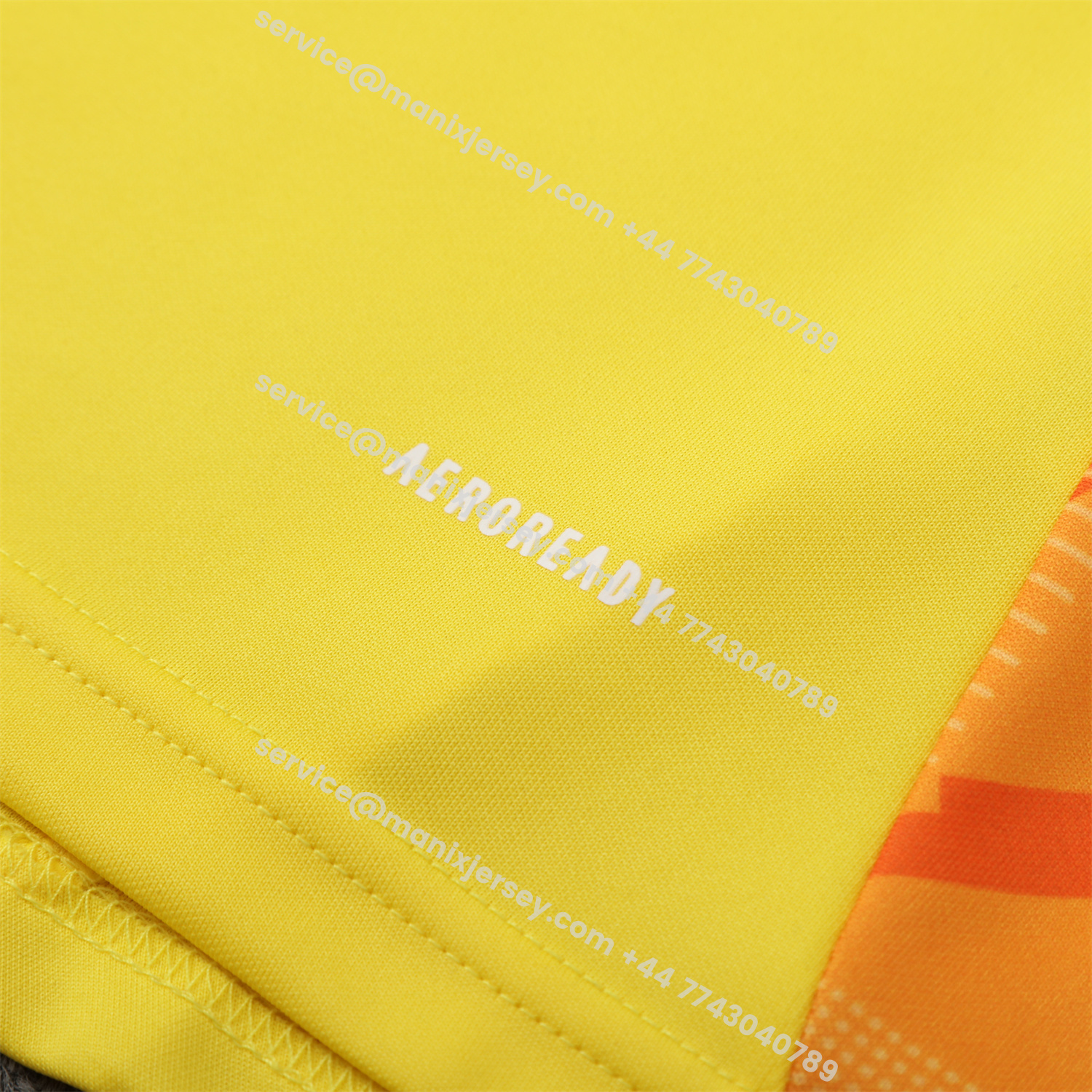ManixJersey.com | Atletico Mineiro 25-26 Long Sleeve Training Set - Yellow Top & Black Pants -Customize Name, Number and Patch | Worldwide Shipping