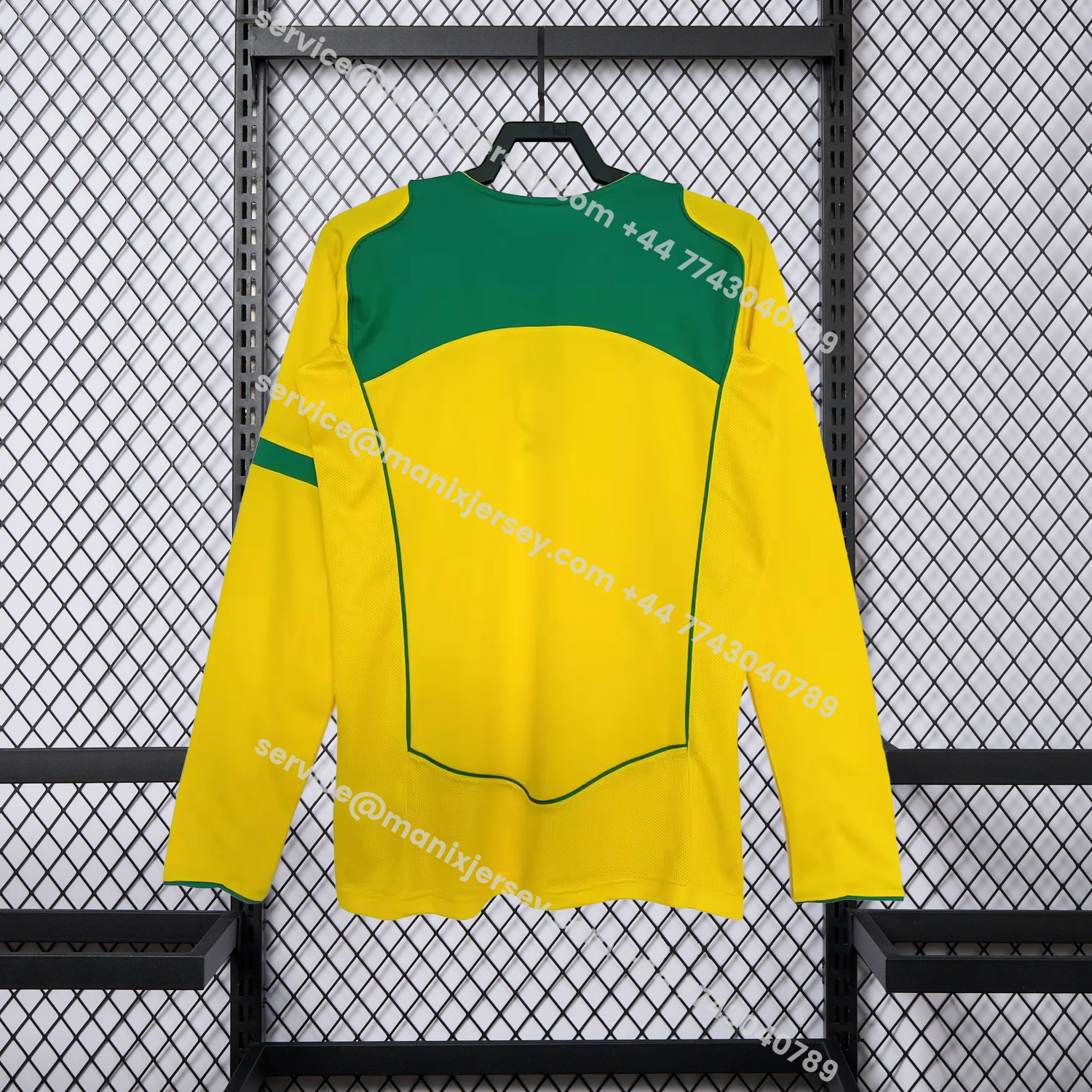 ManixJersey.com | Retro Brazil 2004 Home Long Sleeves Jersey -Customize Name, Number and Patch | Worldwide Shipping