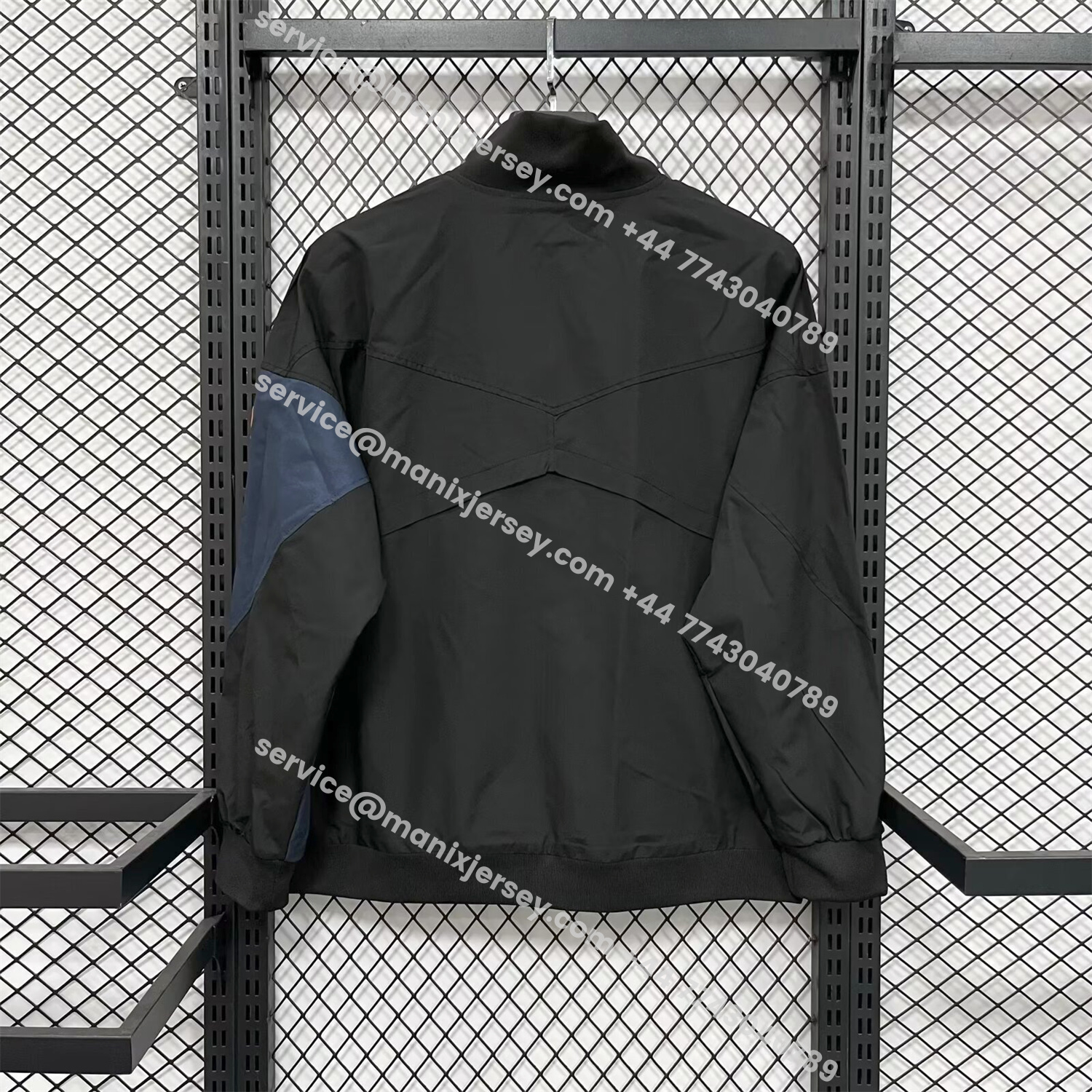 ManixJersey.com | Inter Milan 25-26 Windbreaker Jacket - Black -Customize Name, Number and Patch | Worldwide Shipping