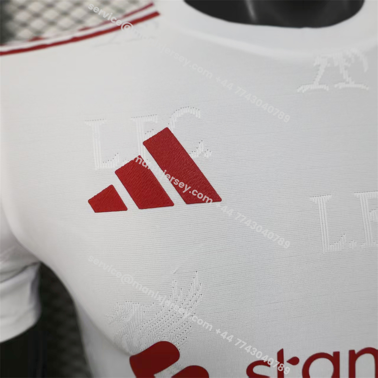 ManixJersey.com | Liver.pool 25-26 Red Team Logo Jacquard White Special Jersey - Player Version -Customize Name, Number and Patch | Worldwide Shipping