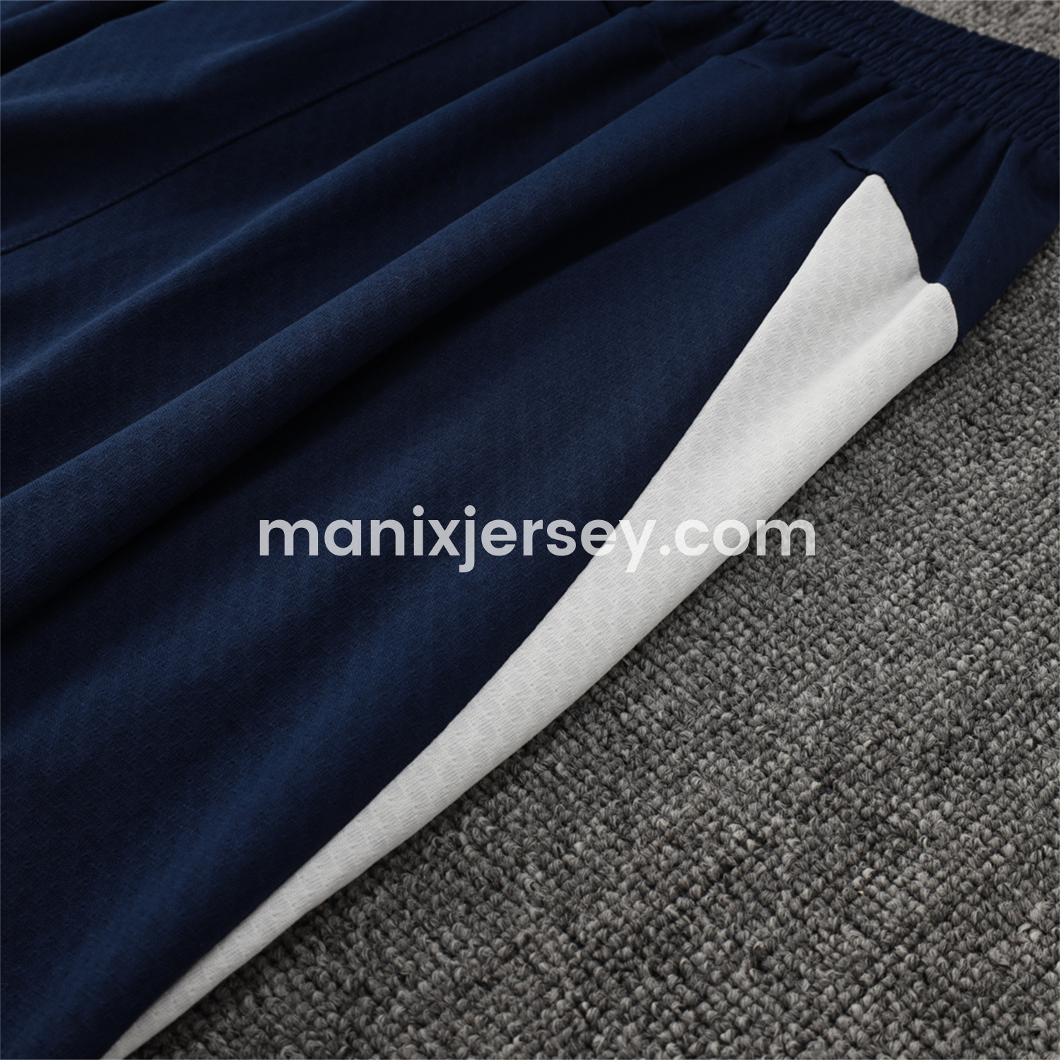 ManixJersey.com | Portugal 25-26 Short-Sleeve Training Set - Off White Top and Deep Blue Shorts -Customize Name, Number and Patch | Worldwide Shipping