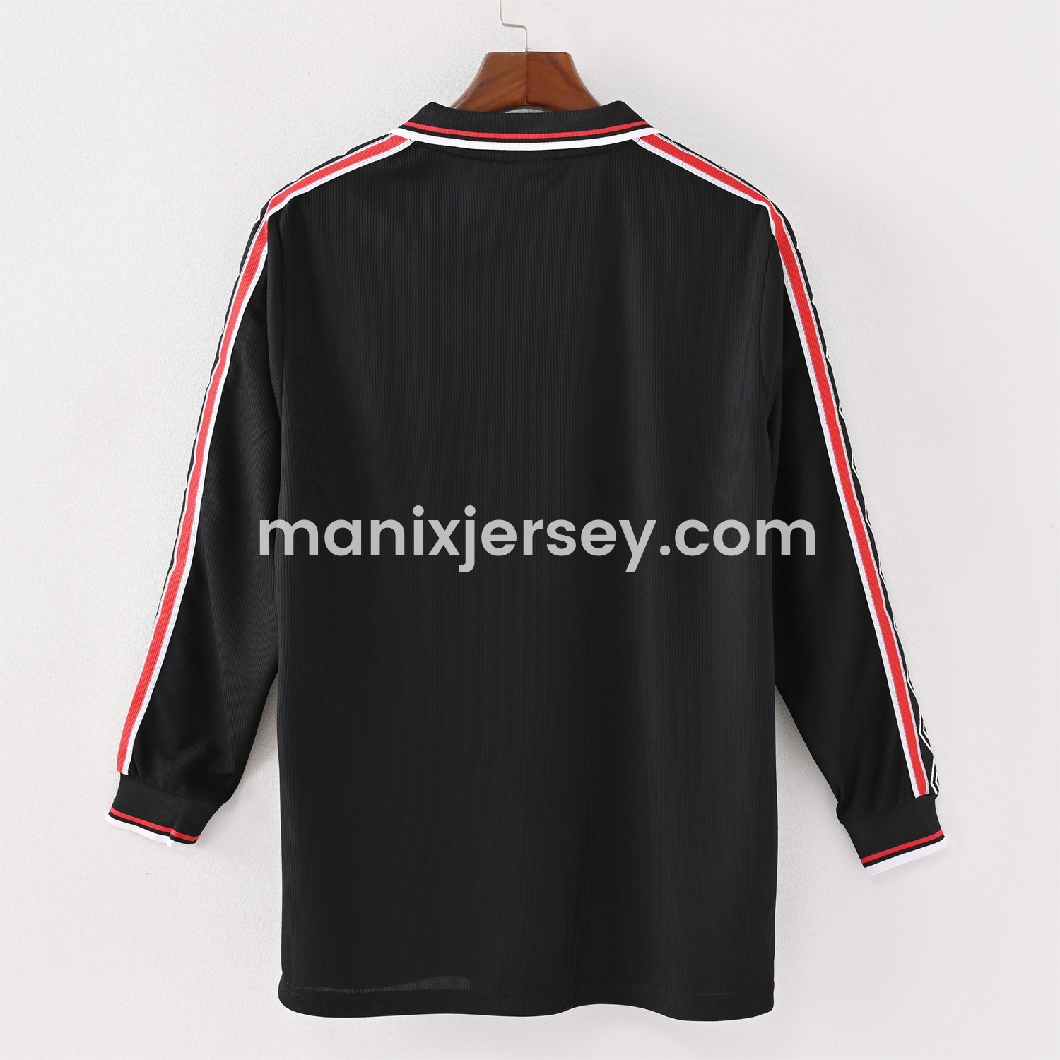 ManixJersey.com | Retro Manchester United 1998-99 Black Long Sleeves Jersey -Customize Name, Number and Patch | Worldwide Shipping