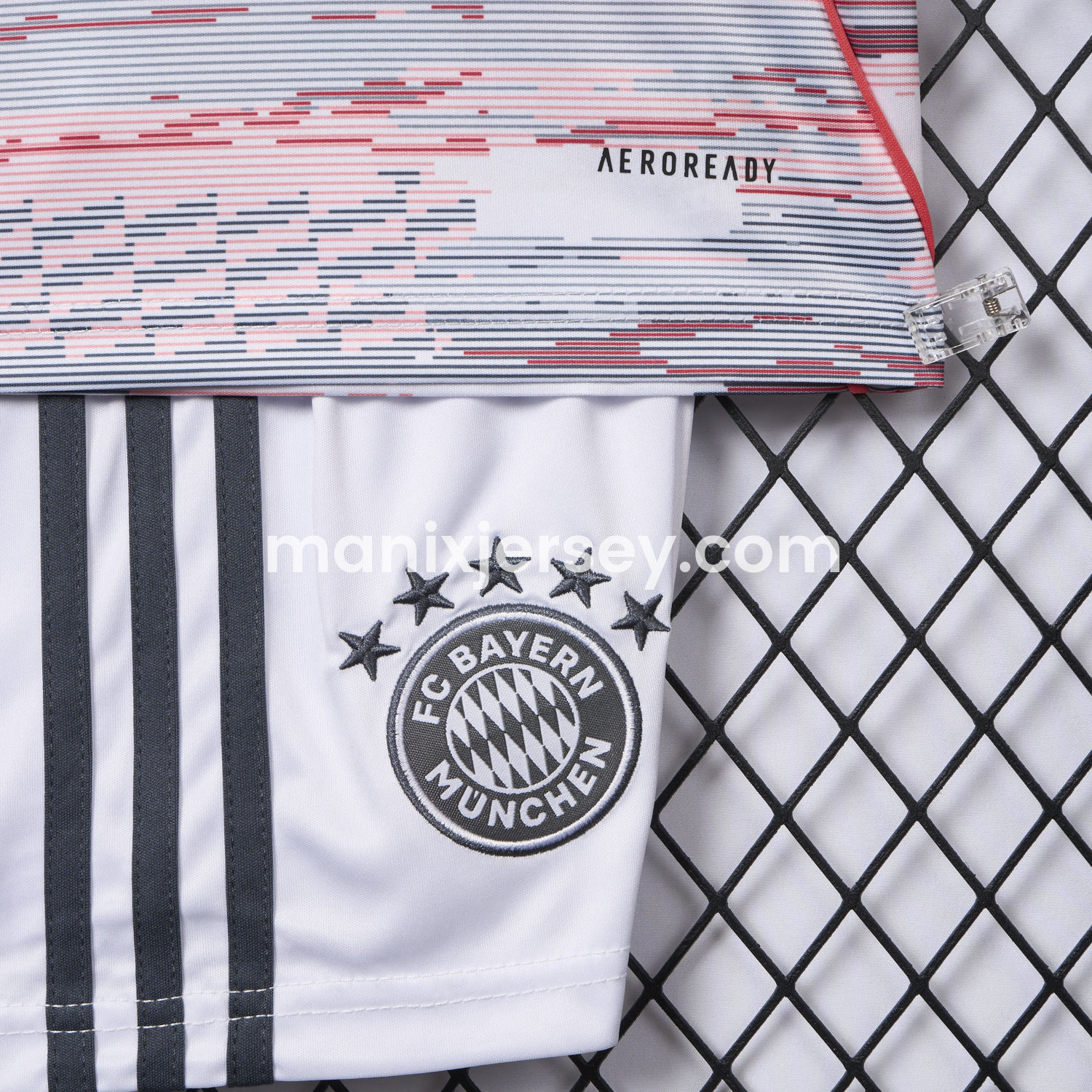 ManixJersey.com | Bayern Munich 25-26 Away Kids Kit -Customize Name, Number and Patch | Worldwide Shipping