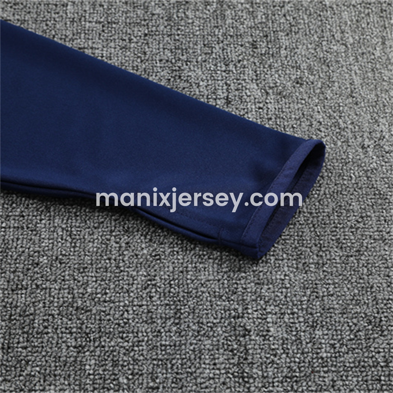ManixJersey.com | Arsenal 25-26 Kid Long Sleeves Training Set - Green Top & Green Pants -Customize Name, Number and Patch | Worldwide Shipping
