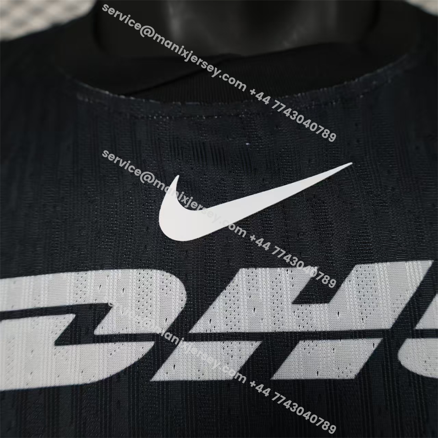 ManixJersey.com | Pumas UNAM 25-26 Black Goalkeeper Jersey - Player Version -Customize Name, Number and Patch | Worldwide Shipping