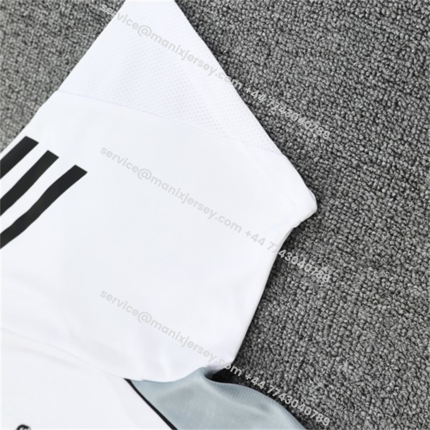 ManixJersey.com | Real Madrid 25-26 Short-Sleeve Training Set - Grey And White Top & Black Shorts -Customize Name, Number and Patch | Worldwide Shipping