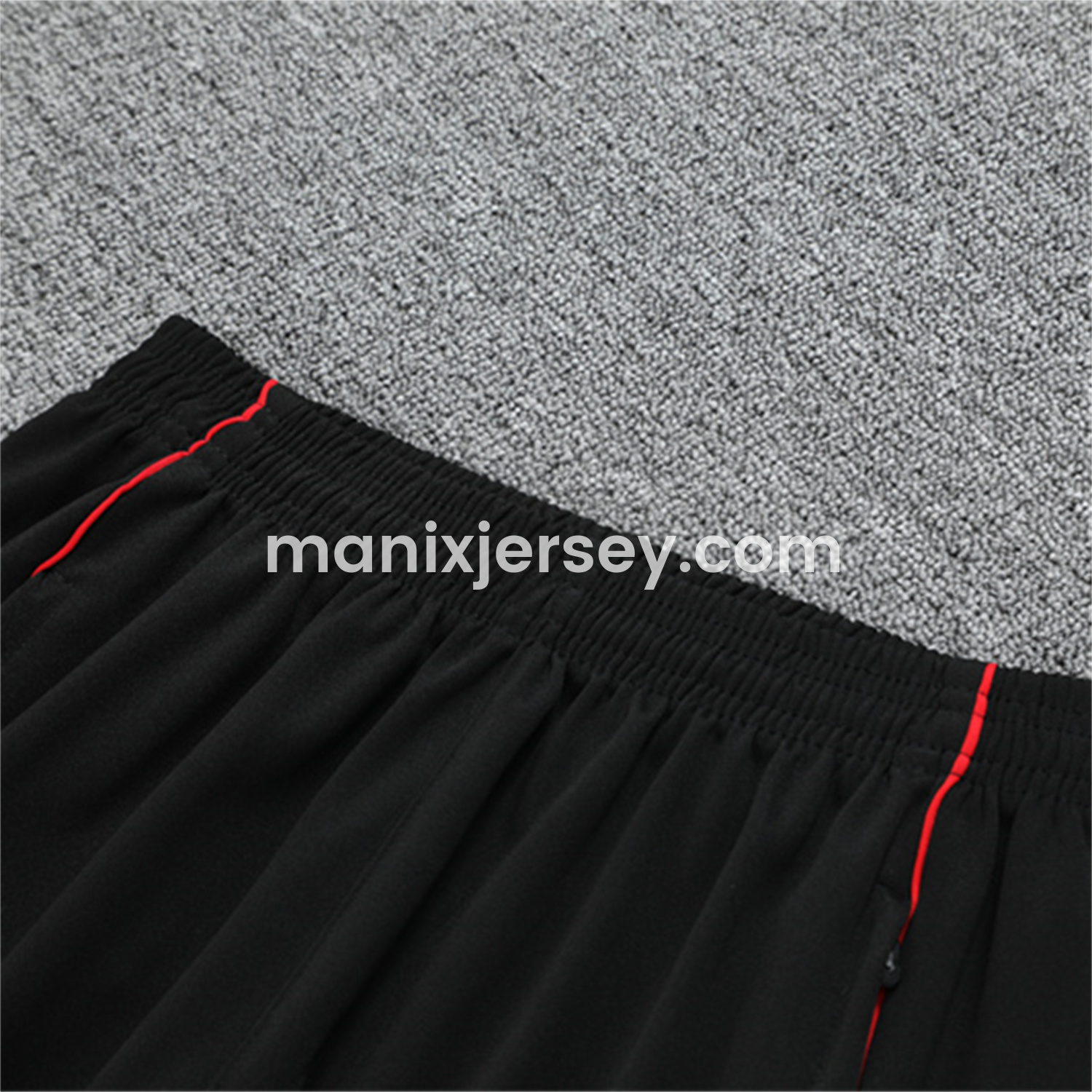 ManixJersey.com | Manchester United 25-26 Long Sleeves Training Set - Red-Black Top & Black Pants -Customize Name, Number and Patch | Worldwide Shipping