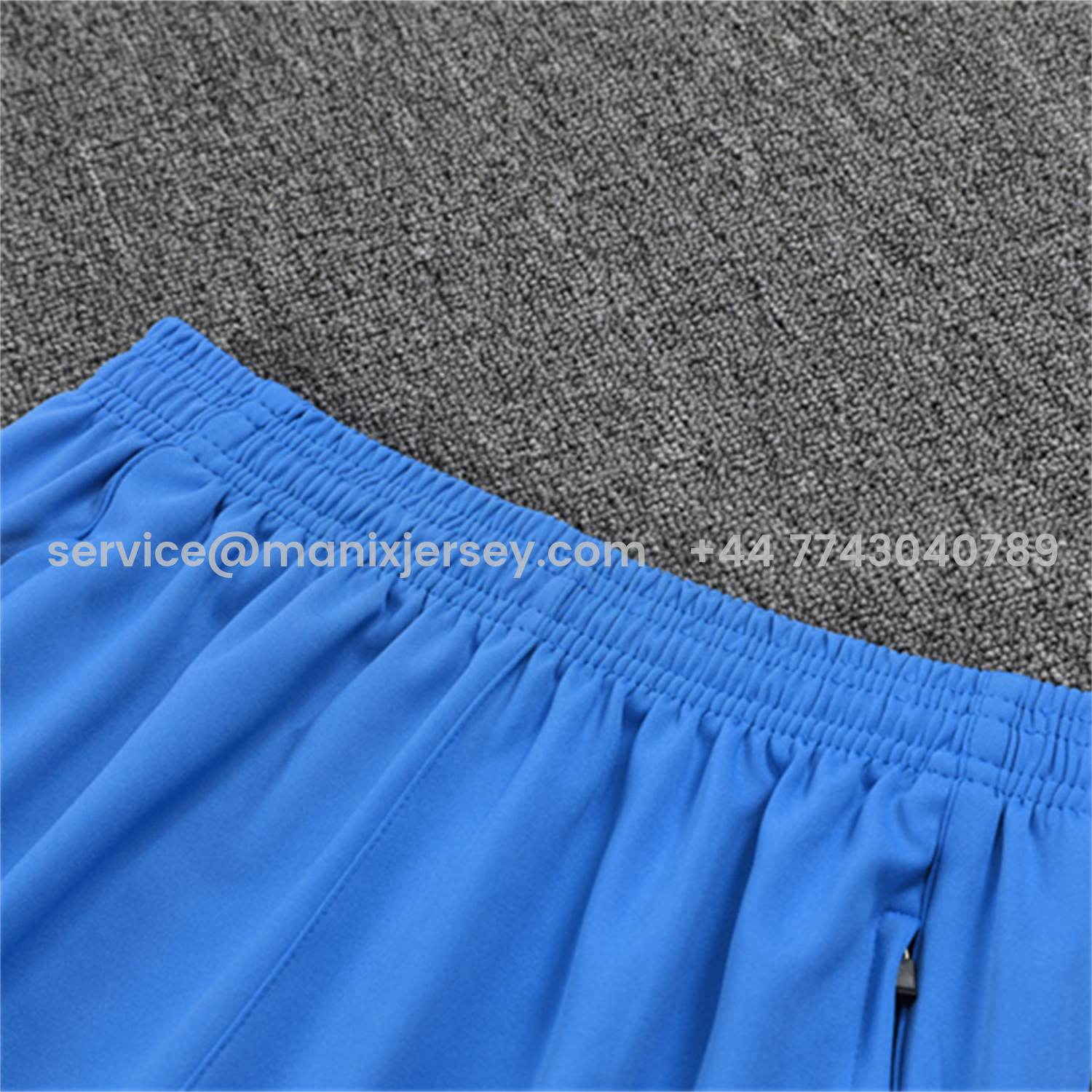 ManixJersey.com | Real Madrid 25-26 Long Sleeve Training Set - White Top & Blue Pants -Customize Name, Number and Patch | Worldwide Shipping