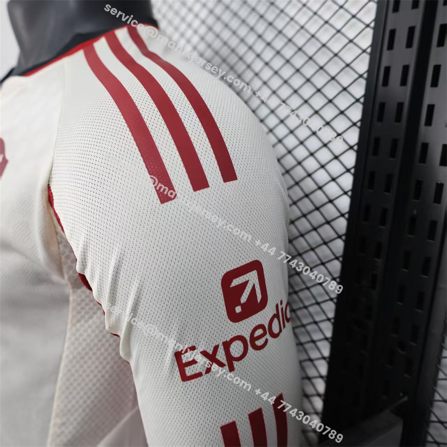 ManixJersey.com | Liver.pool 25-26 Away Beige Long Sleeves Jersey - Player Version -Customize Name, Number and Patch | Worldwide Shipping