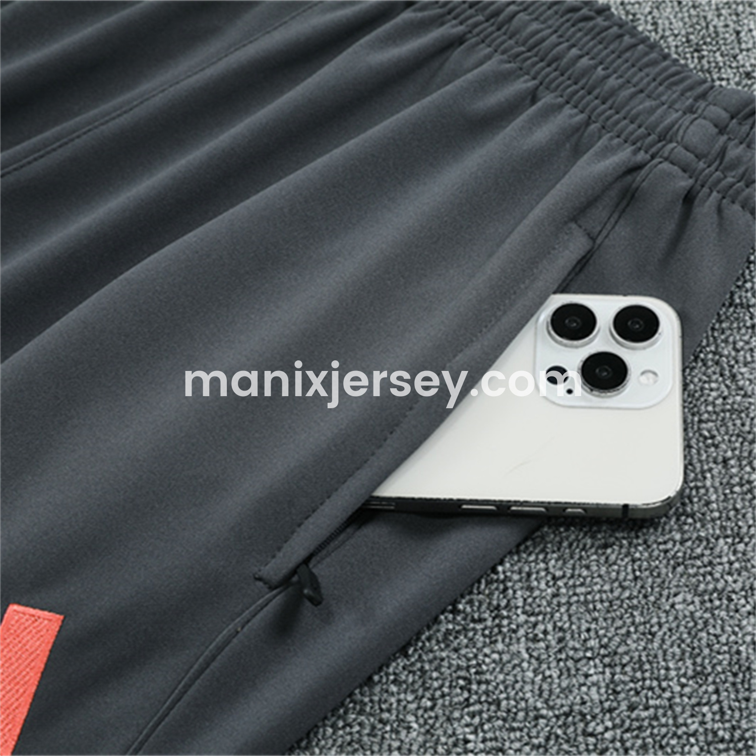 ManixJersey.com | Bayern Munich 25-26 Long Sleeves Training Set - Orange Top & Gray Pants -Customize Name, Number and Patch | Worldwide Shipping